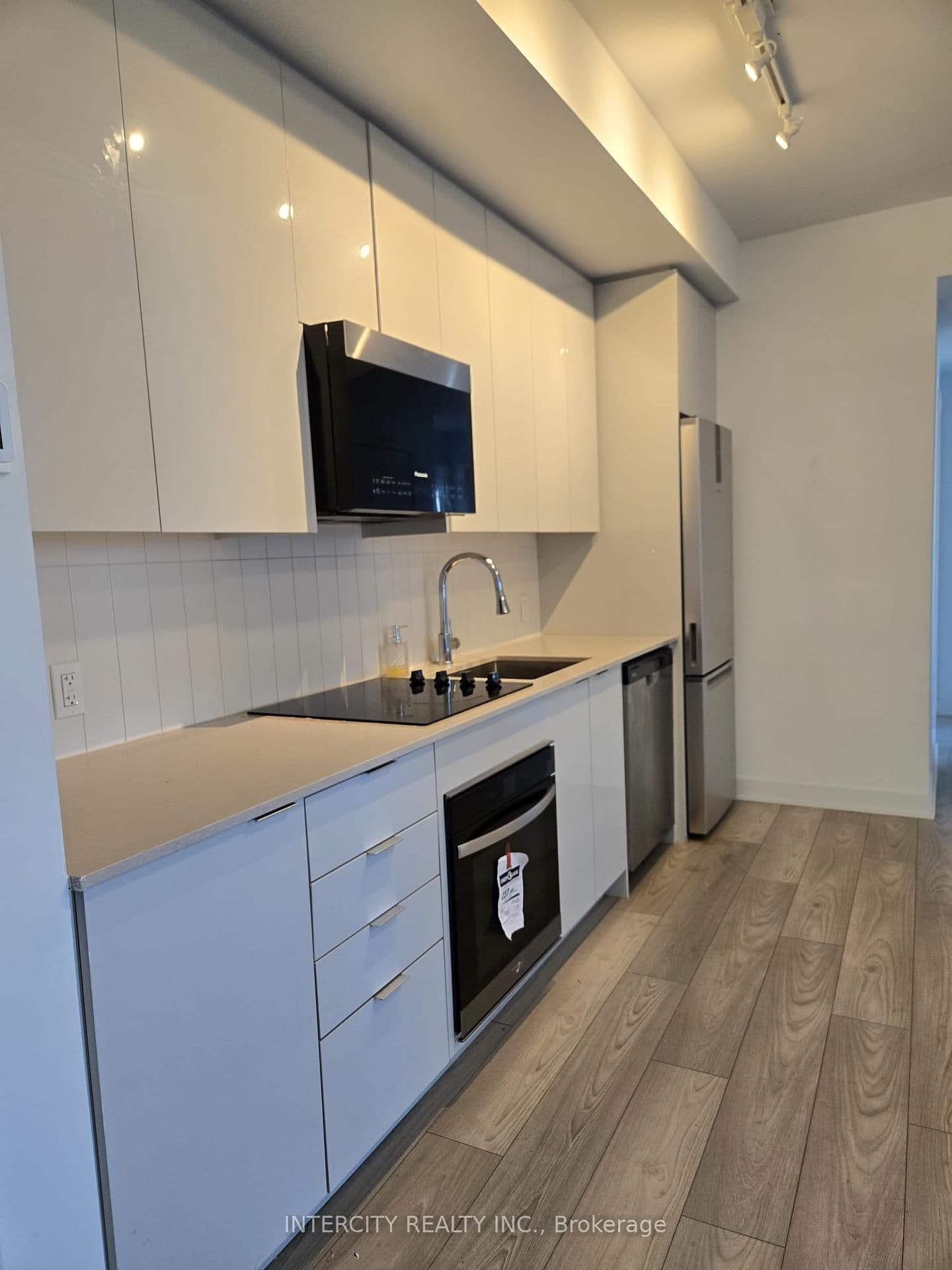 2920 Highway 7, Unit 2604 thumbnail 5
