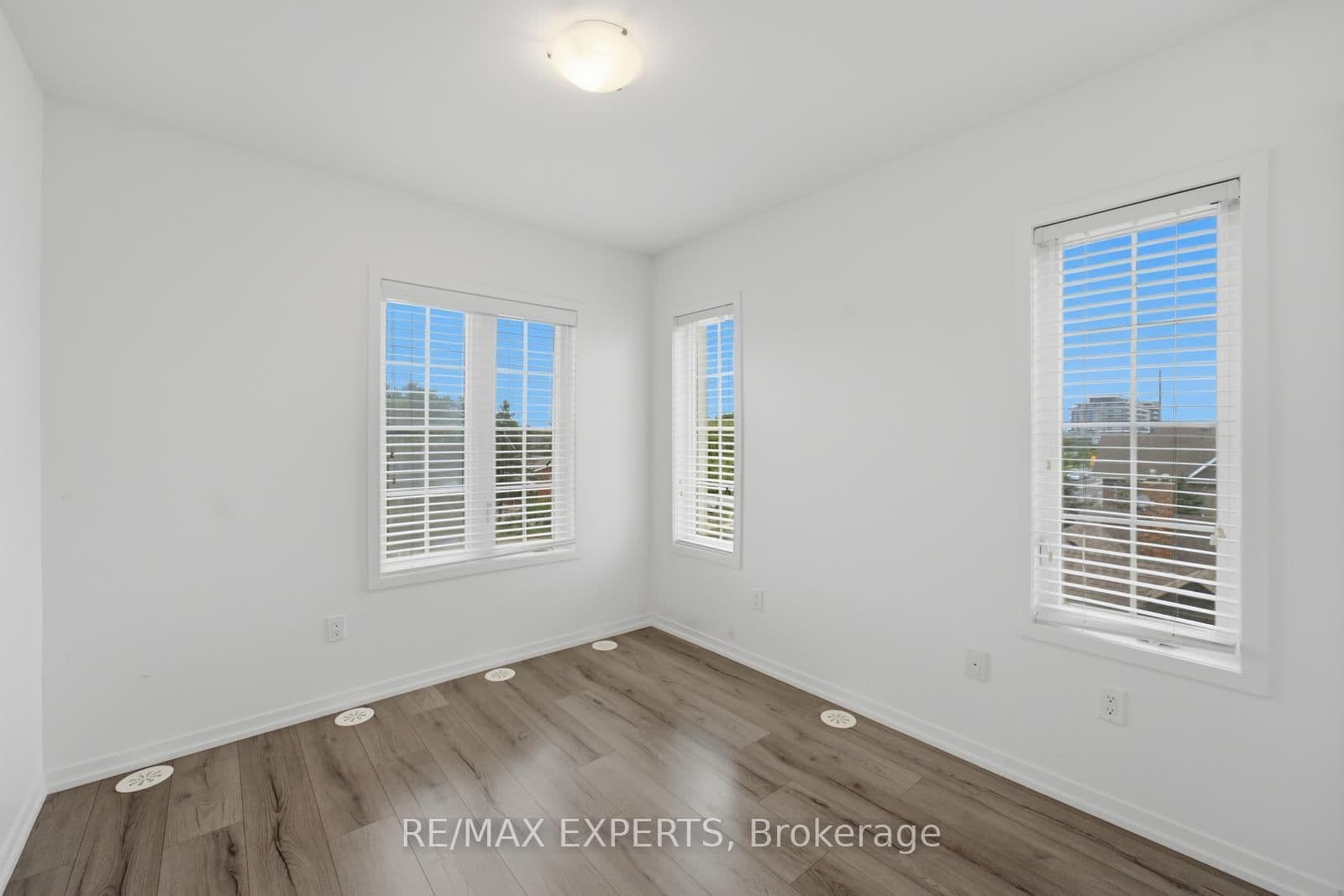 26 Bruce Street, Unit E09 thumbnail 20