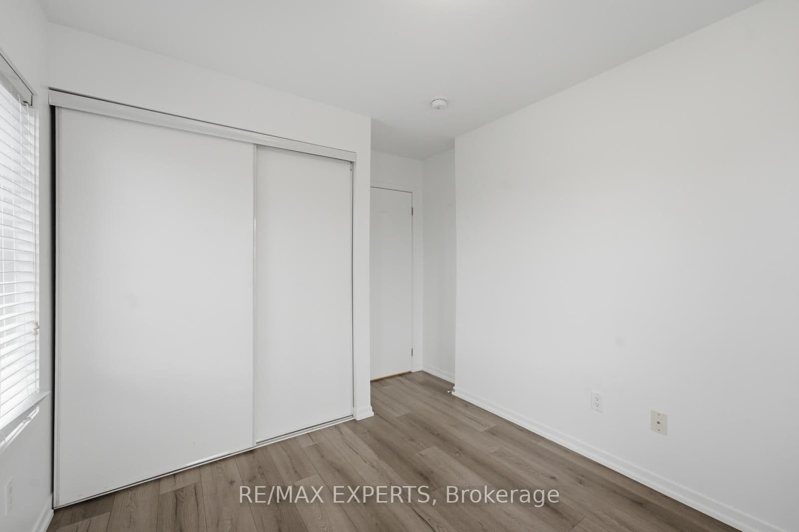 26 Bruce Street, Unit E09 thumbnail 21