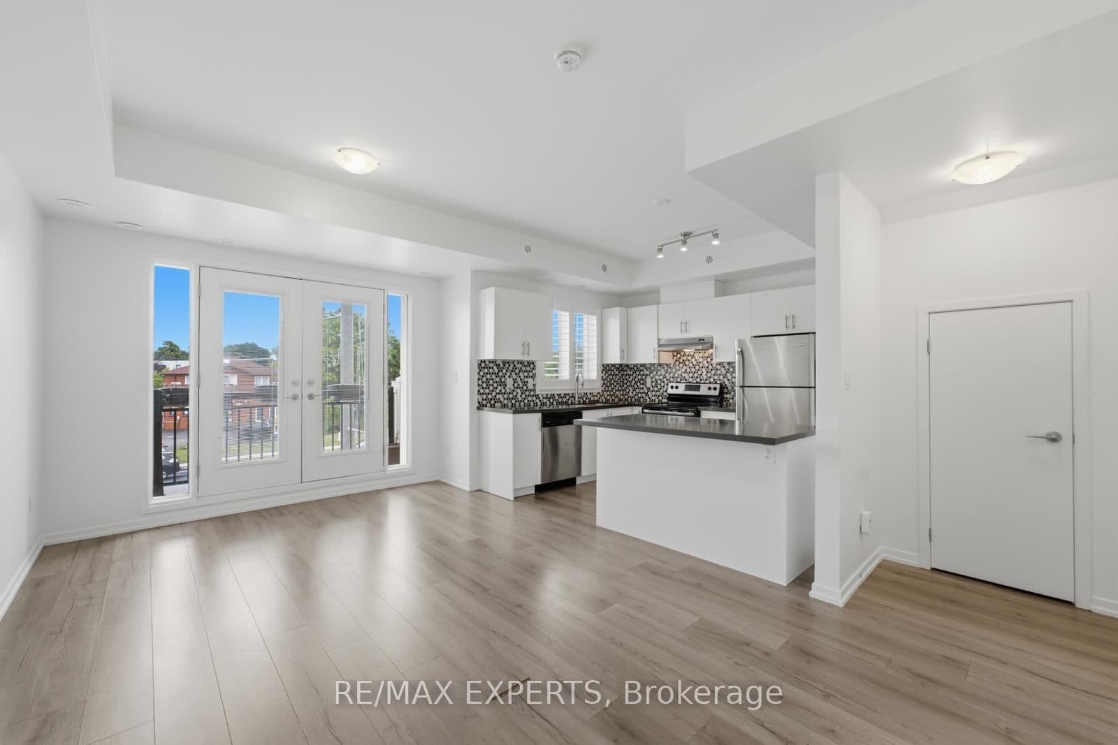 26 Bruce Street, Unit E09 thumbnail 6
