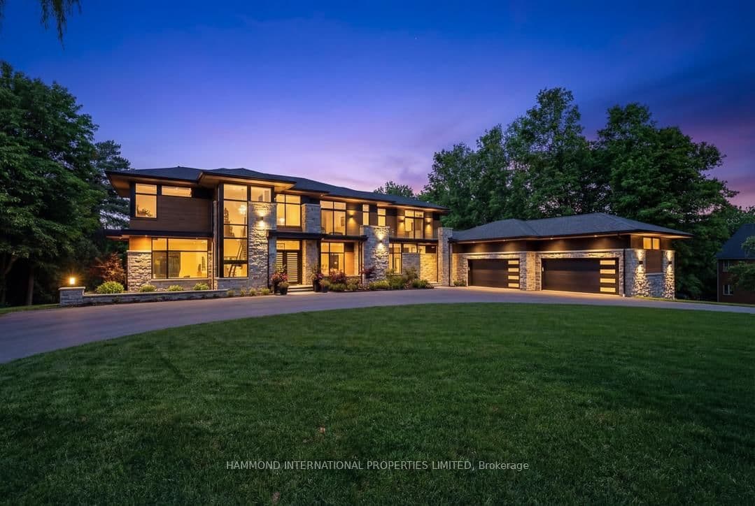 8 Cachet Parkway - Image 1