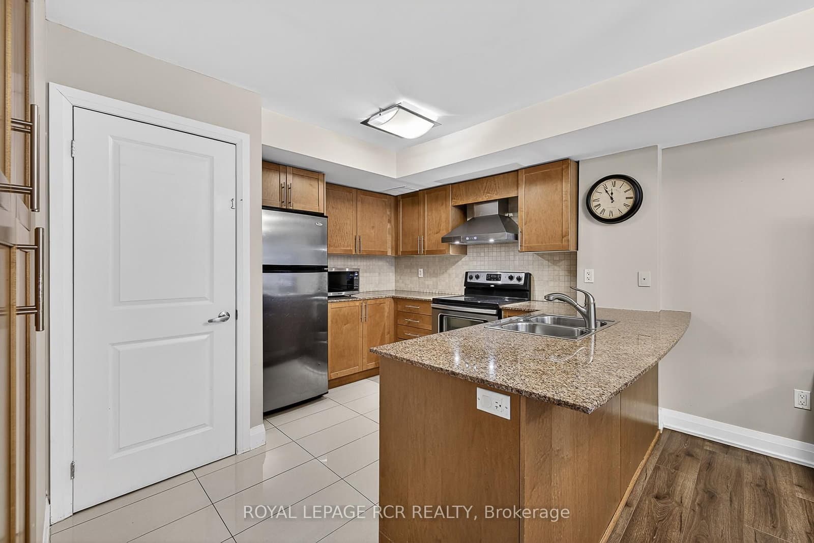 326 John Street, Unit 138 thumbnail 17