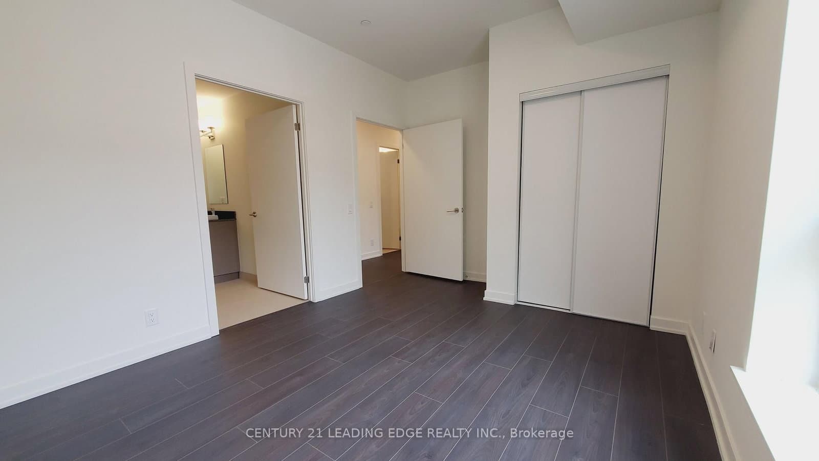 101 Cathedral High Street, Unit 216 thumbnail 7