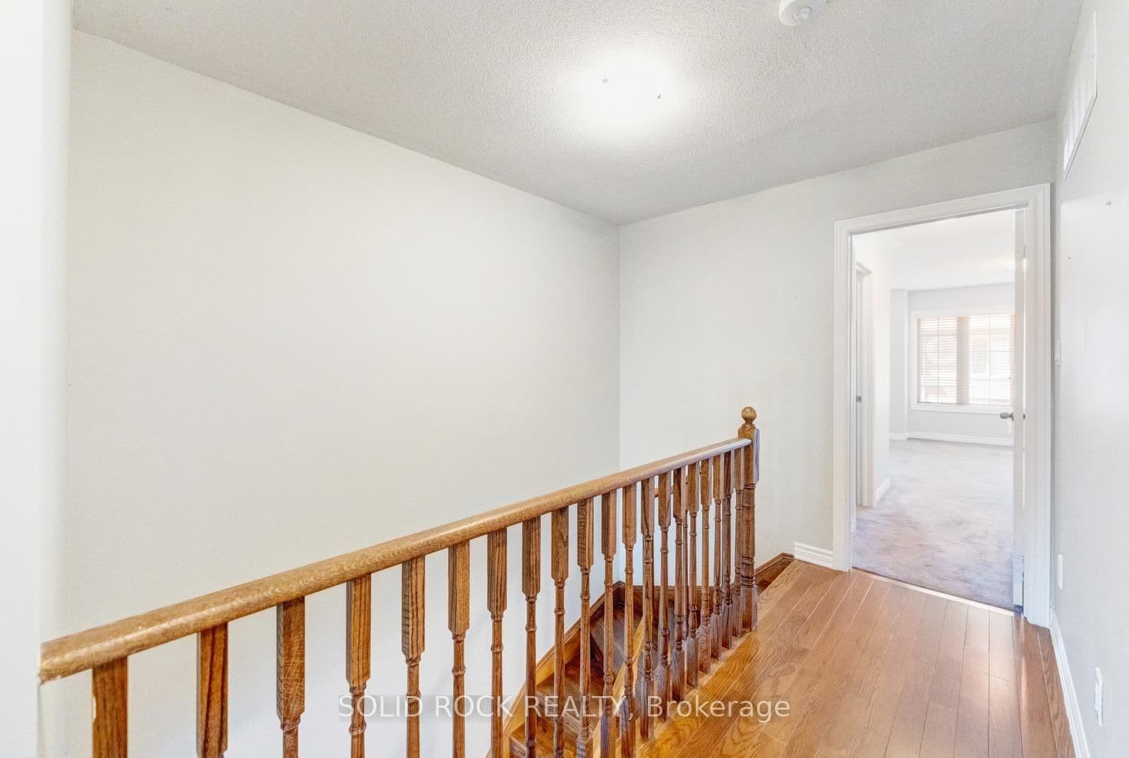 142 Farooq Boulevard S thumbnail 22