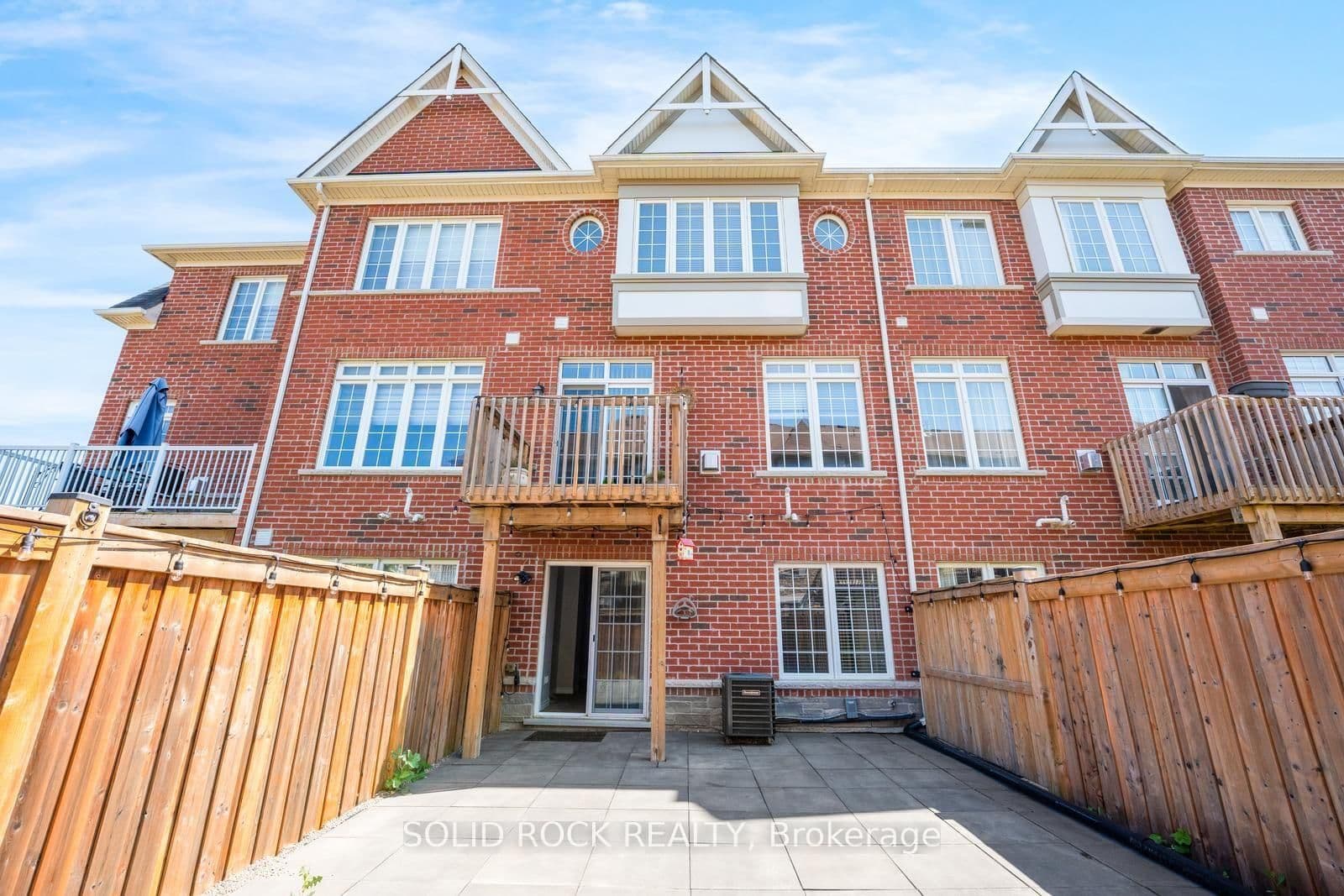 142 Farooq Boulevard S thumbnail 41