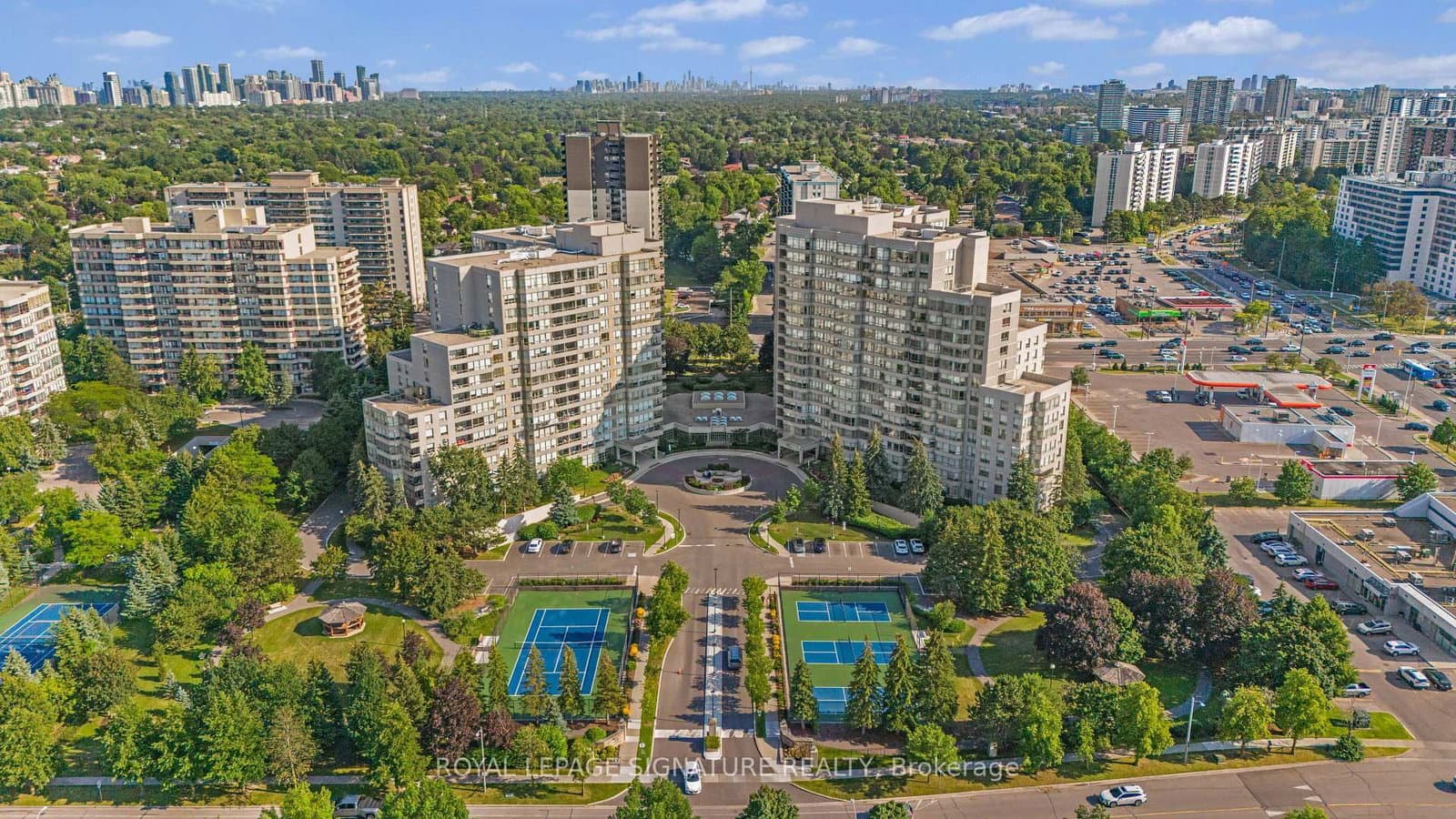 #1410 - 11 Townsgate Drive