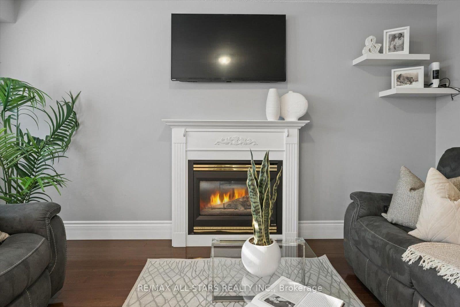36 Burnaby Drive thumbnail 12