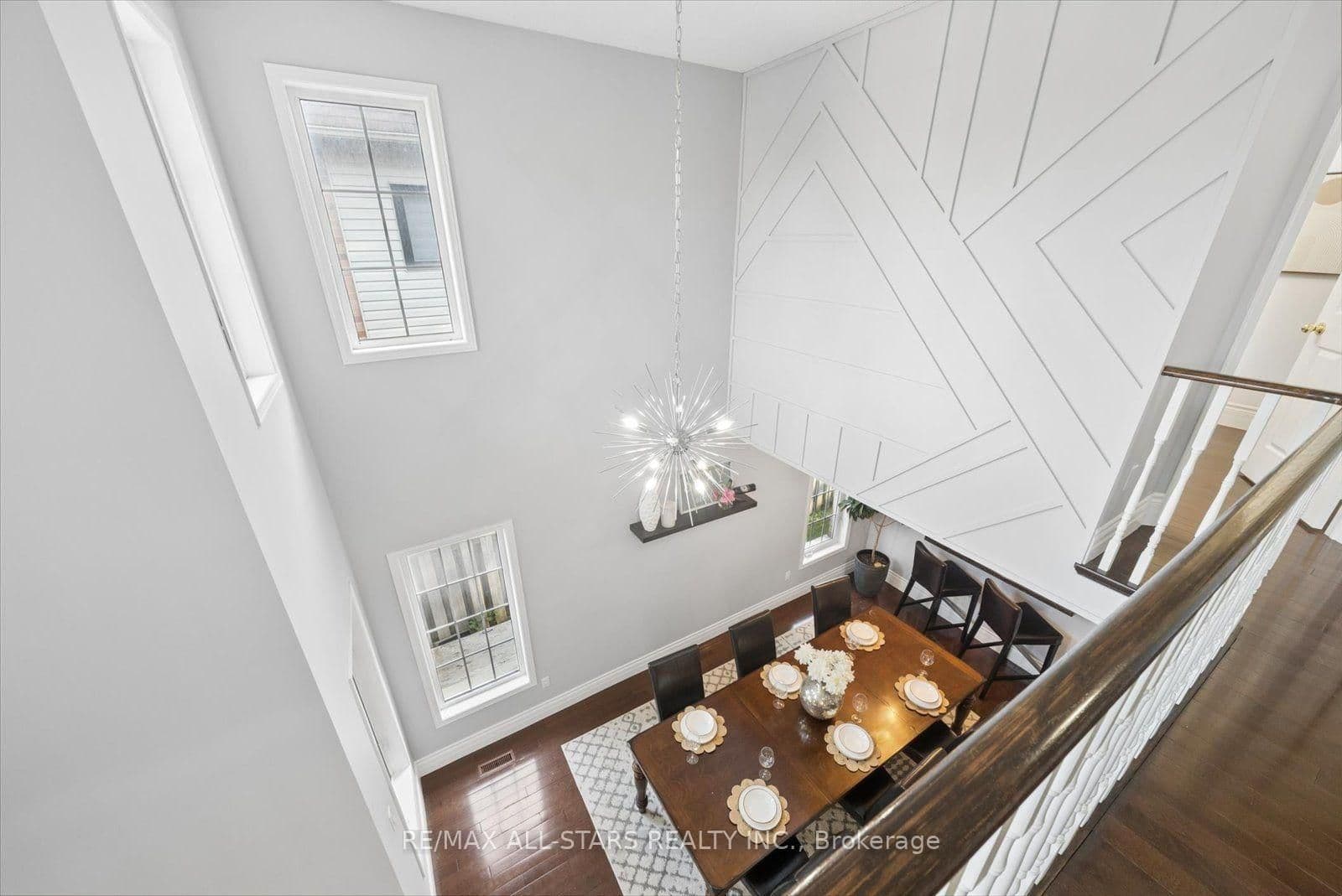 36 Burnaby Drive thumbnail 8
