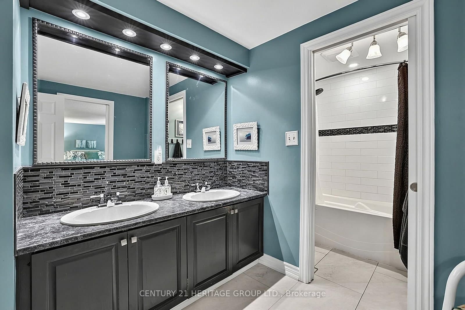 214 Lancaster Avenue thumbnail 23