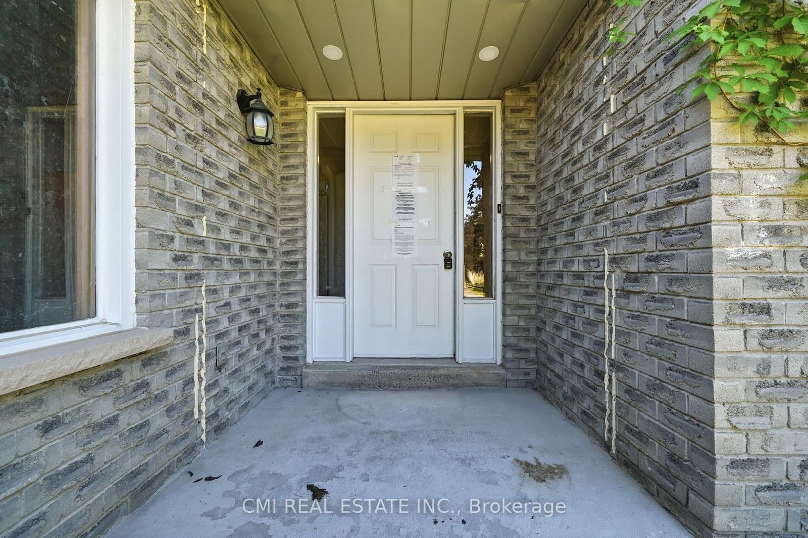 39 Camrose Drive thumbnail 5