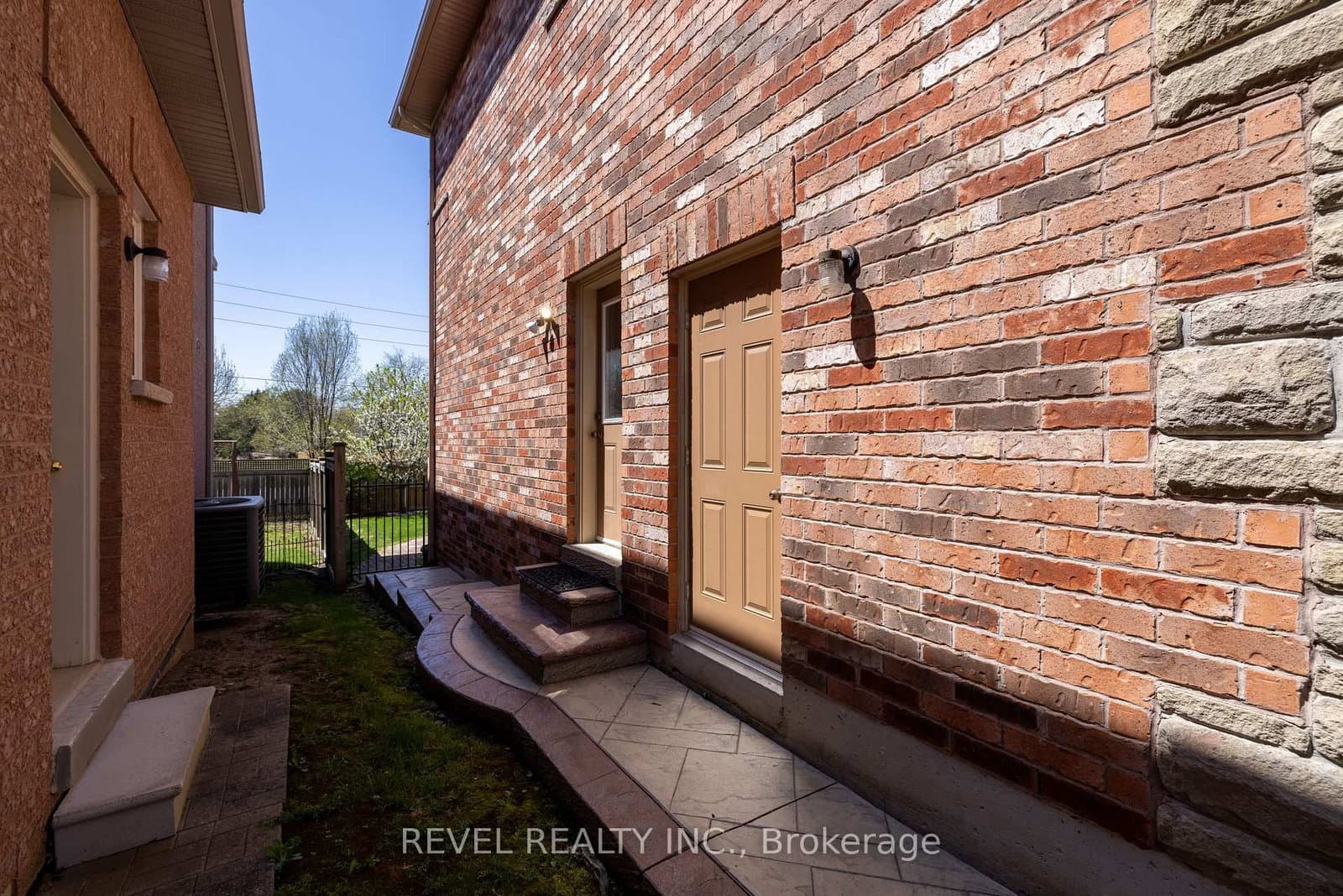 16 Terrance Drive, Unit Basement thumbnail 3