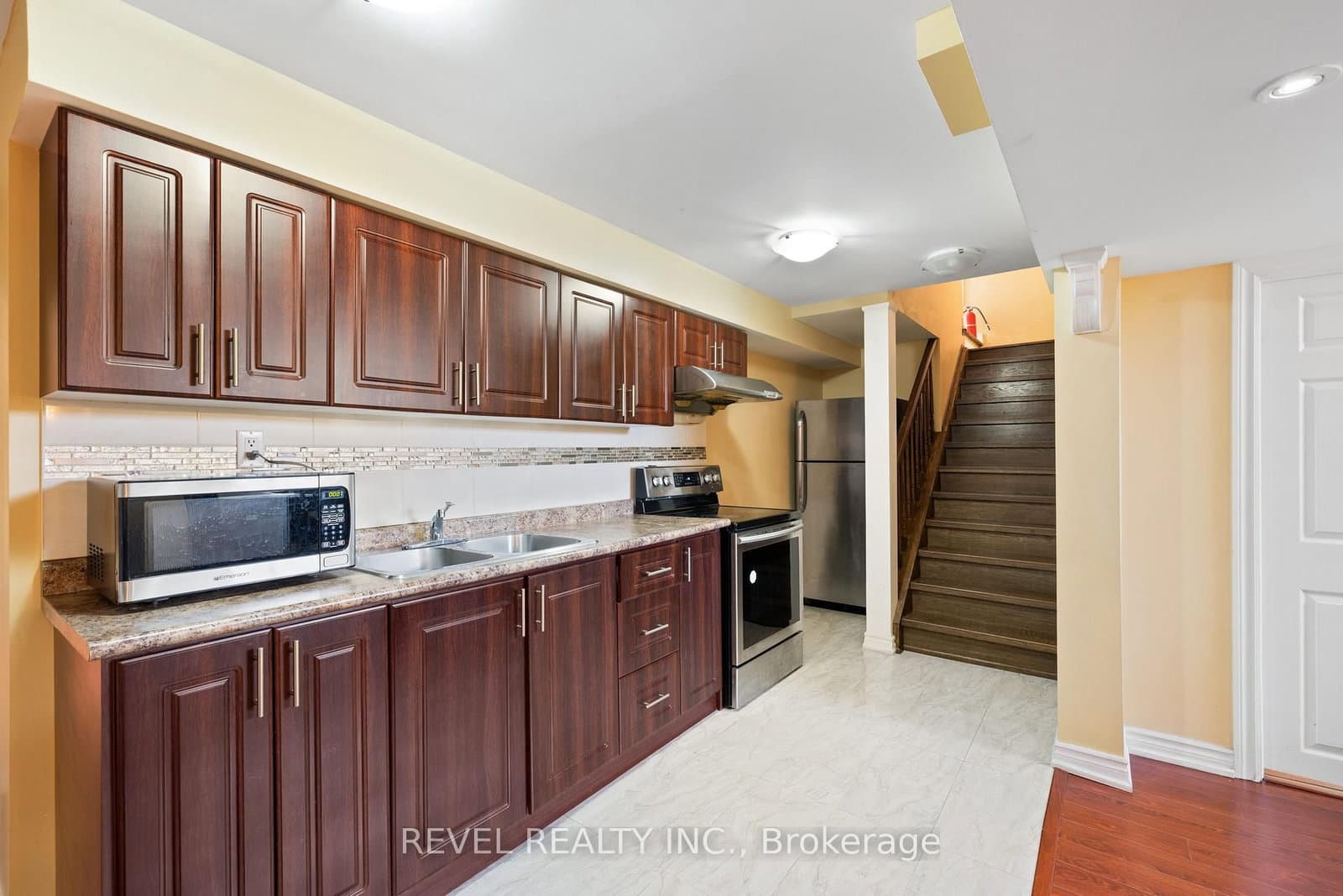 16 Terrance Drive, Unit Basement thumbnail 4