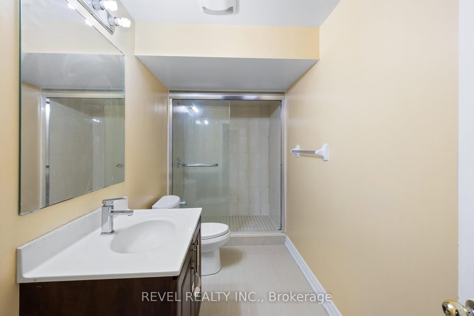 16 Terrance Drive, Unit Basement thumbnail 8