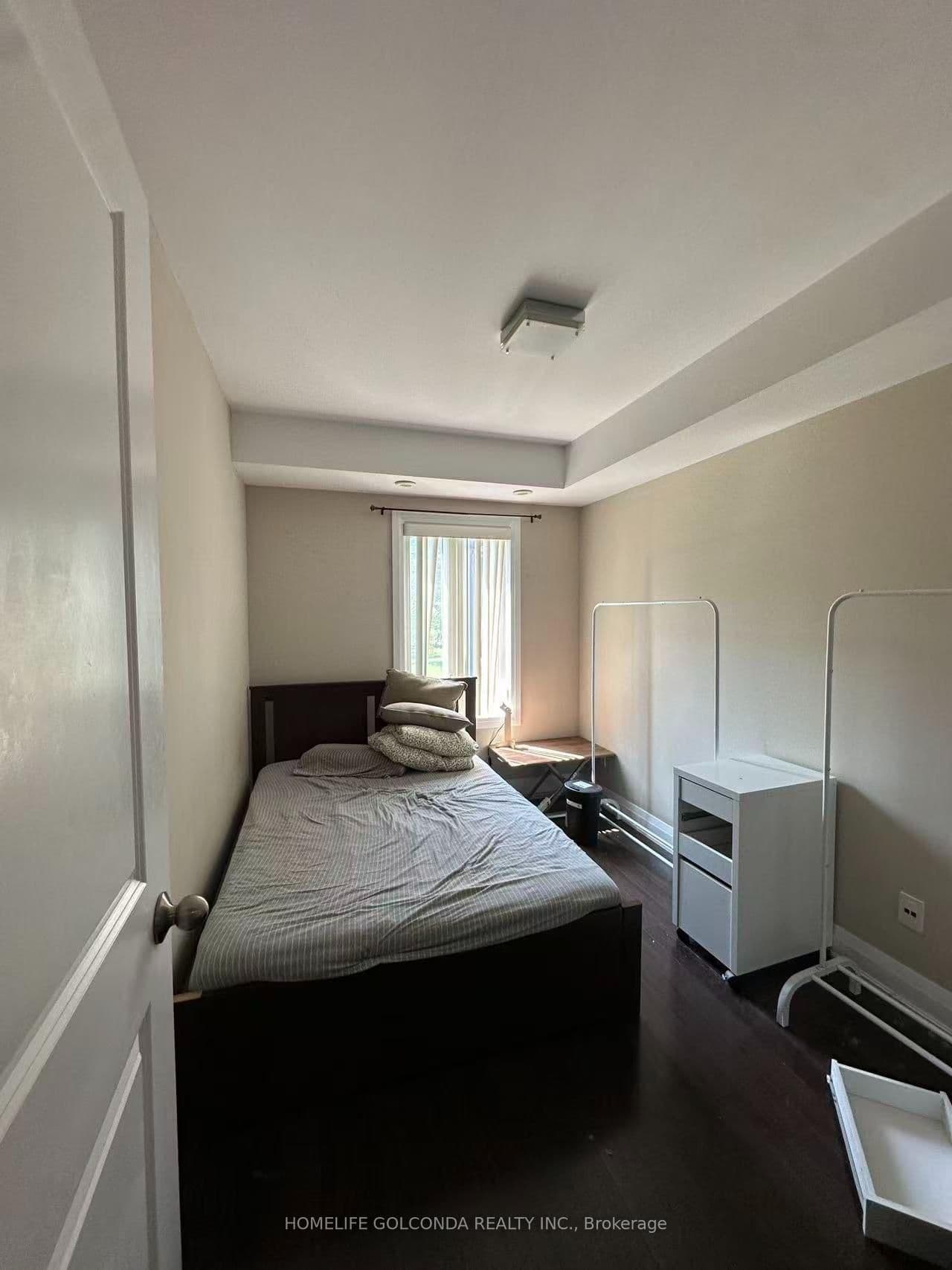 322 John Street, Unit 132 thumbnail 2