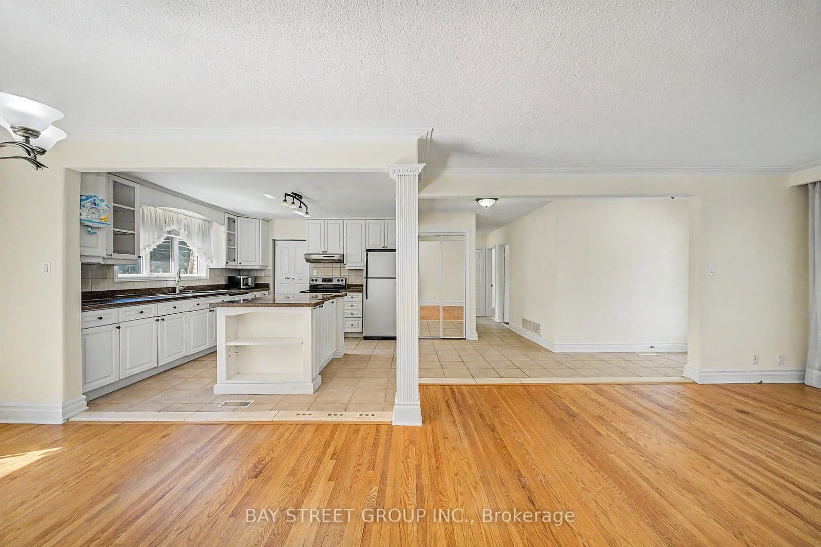 32 Alanadale Avenue thumbnail 12