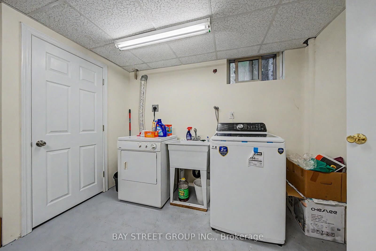 32 Alanadale Avenue thumbnail 35