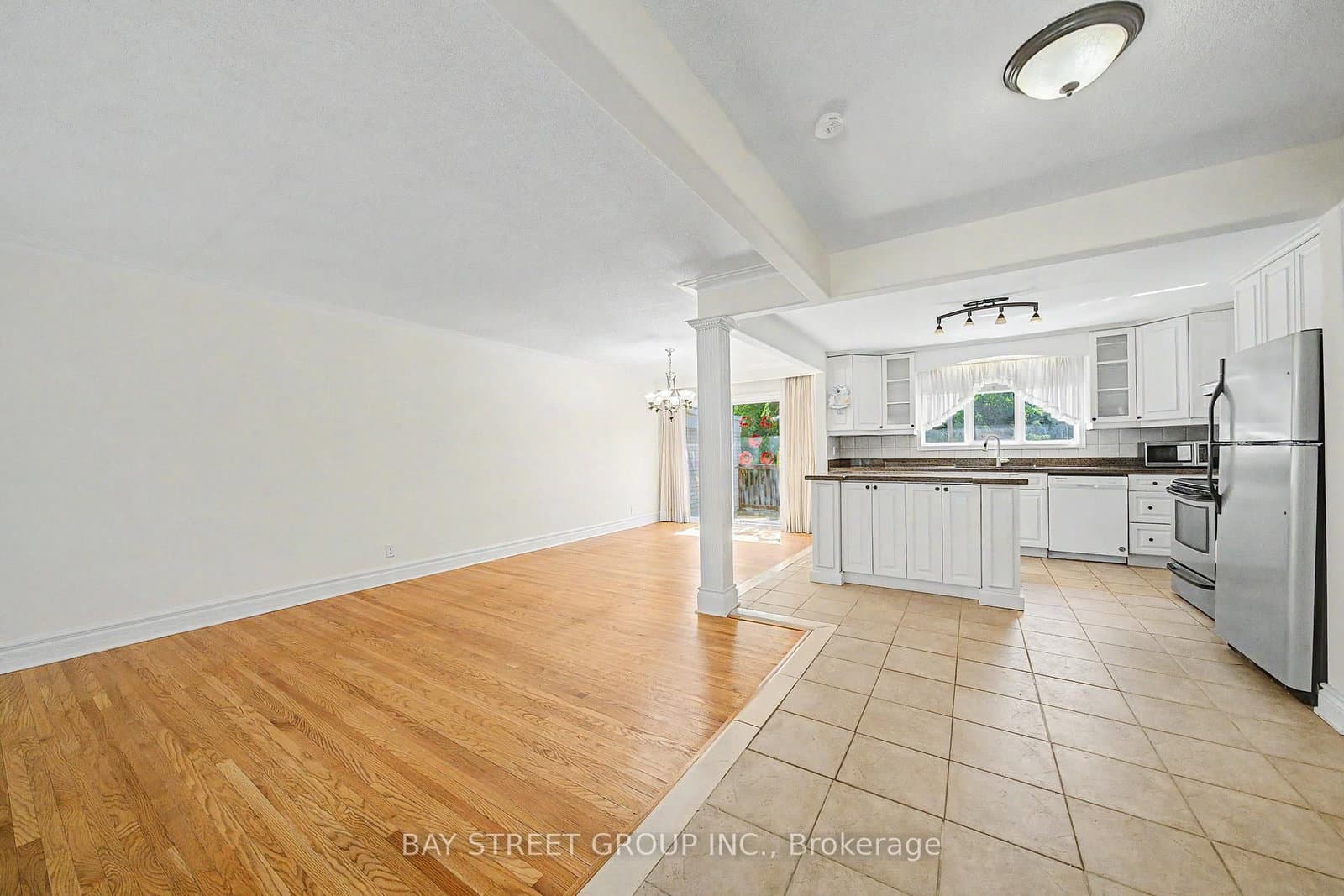 32 Alanadale Avenue thumbnail 8