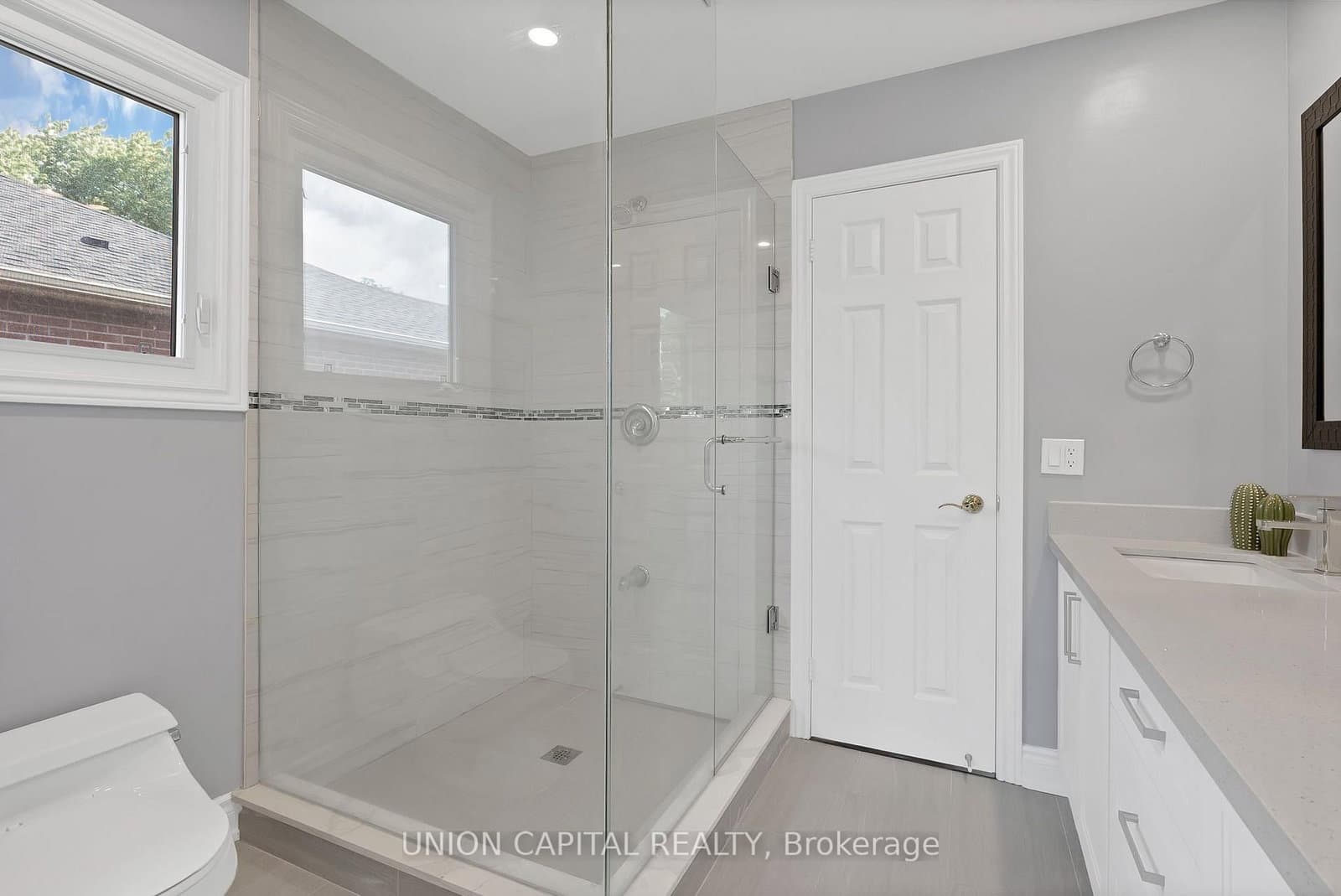 35 McCarty Crescent thumbnail 29