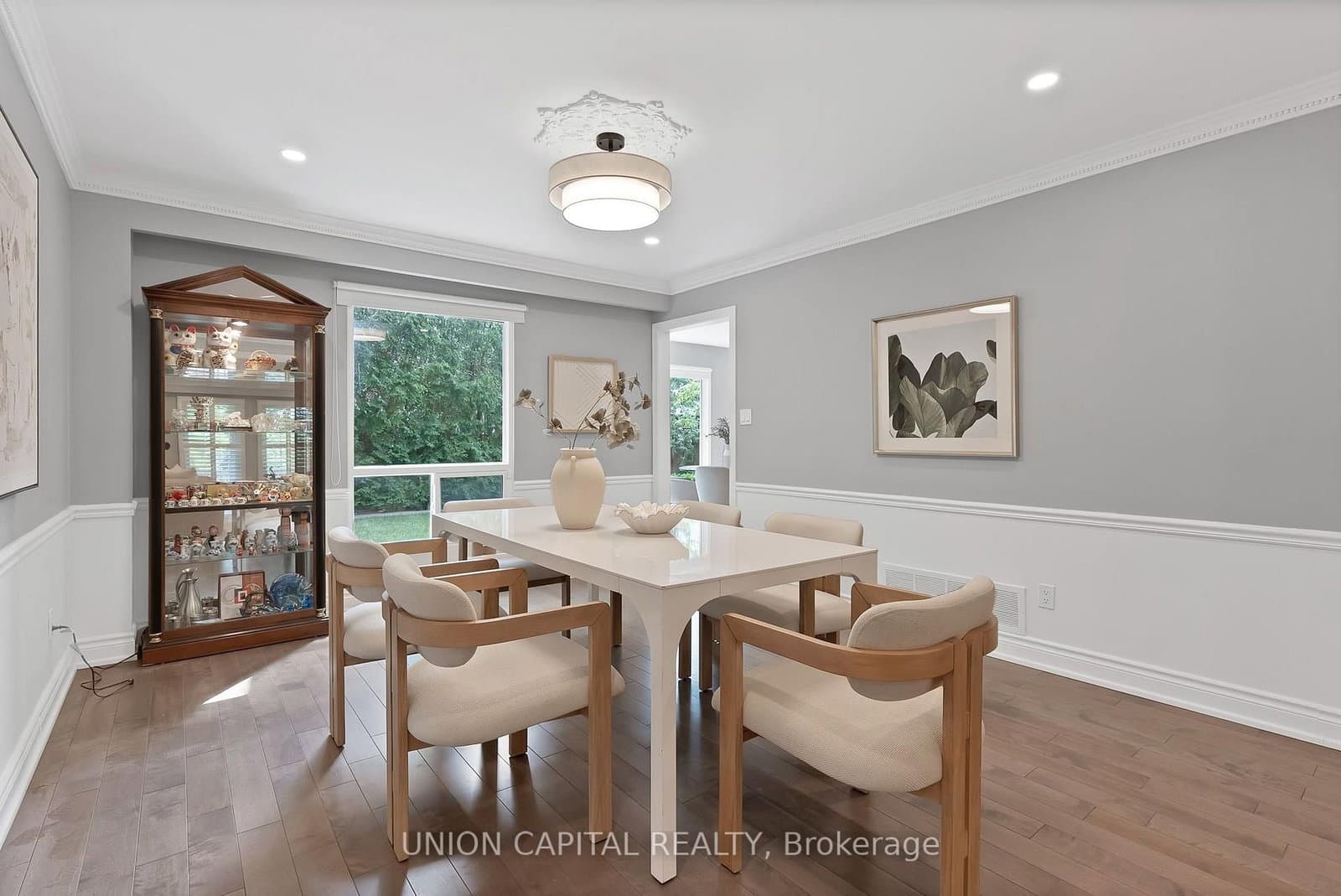 35 McCarty Crescent thumbnail 7