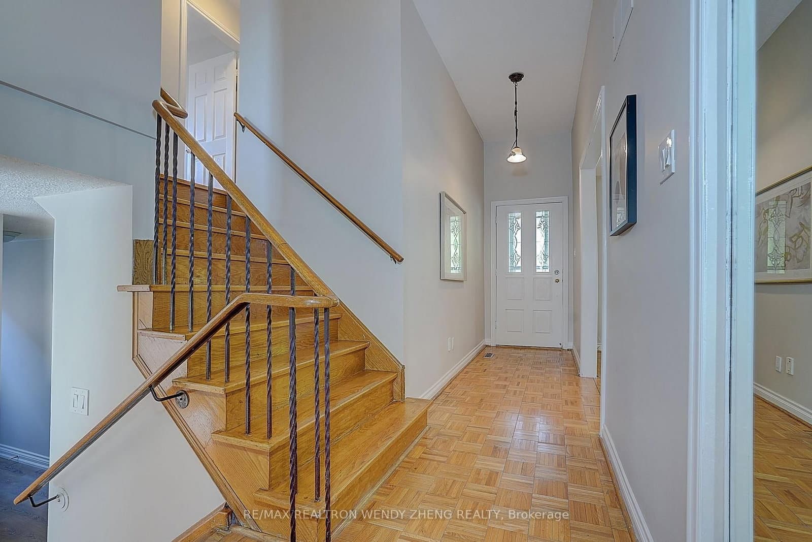 118 Henderson Avenue thumbnail 33