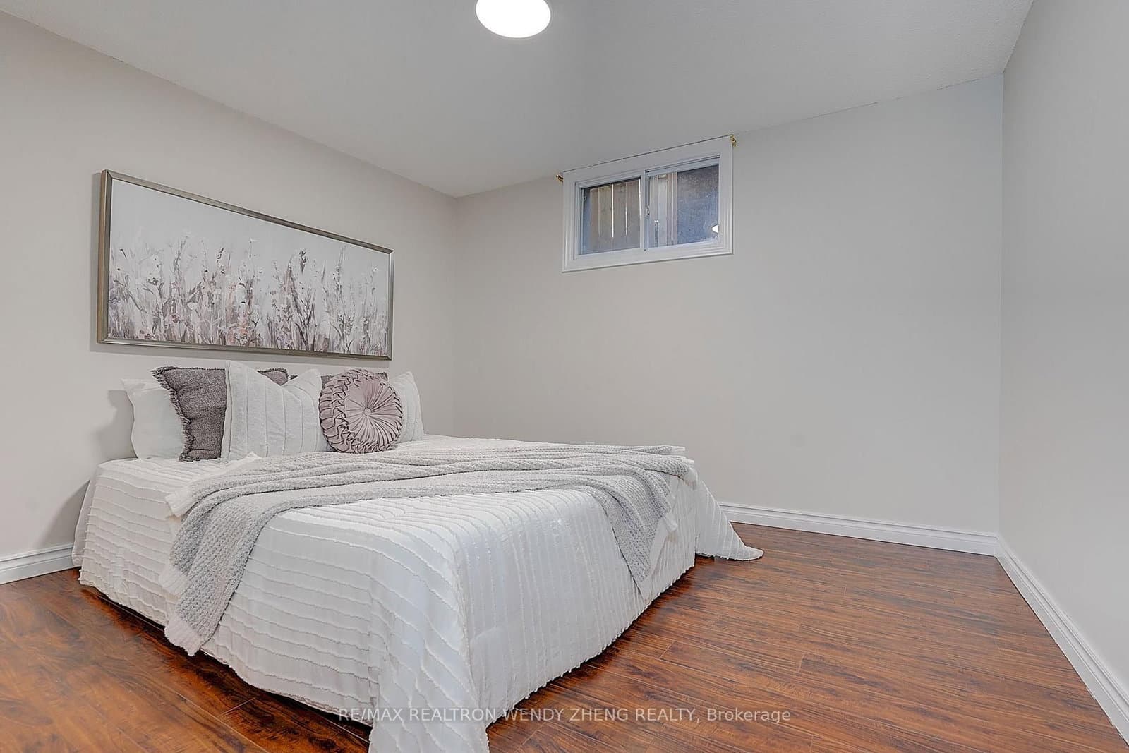 118 Henderson Avenue thumbnail 41