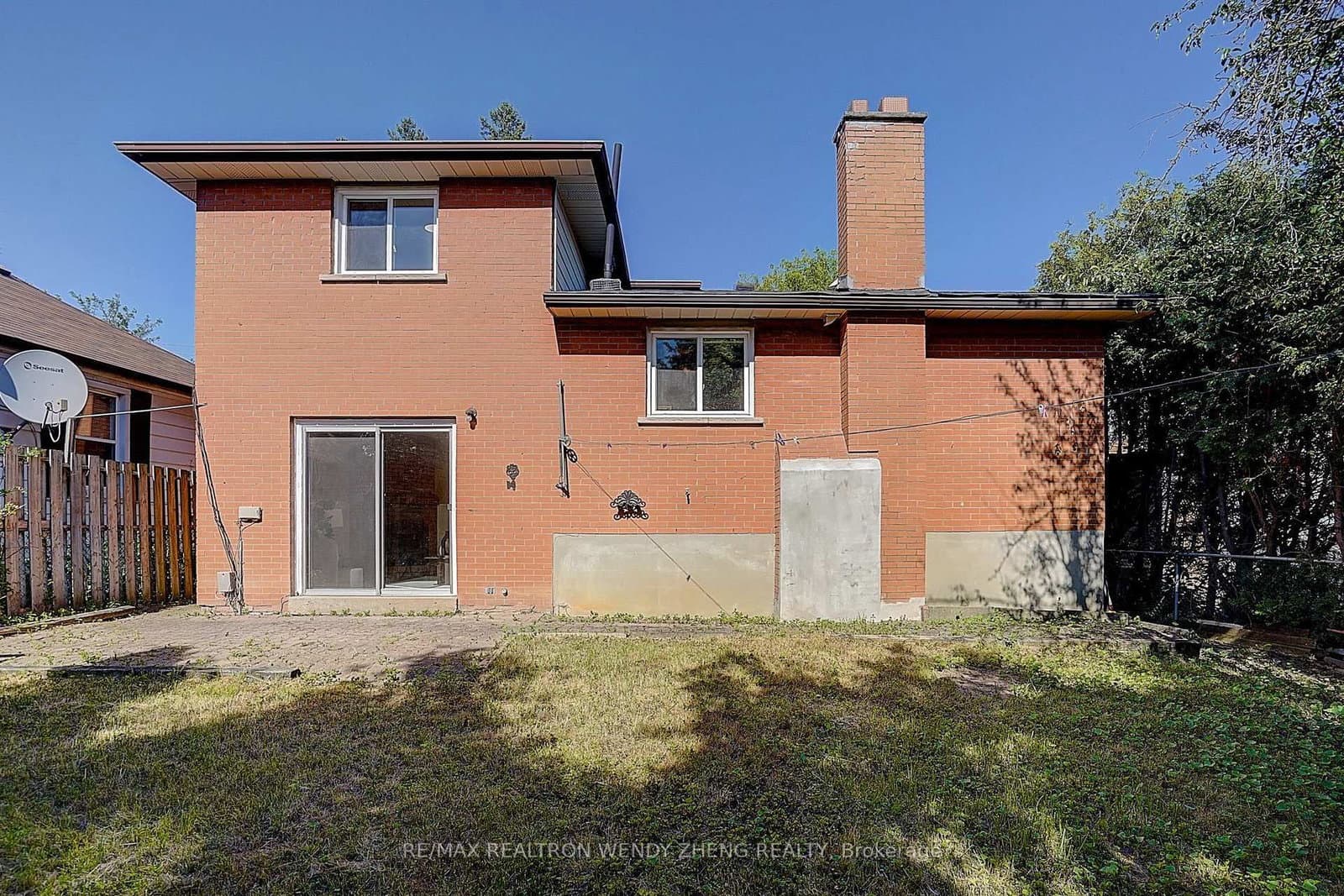 118 Henderson Avenue thumbnail 47