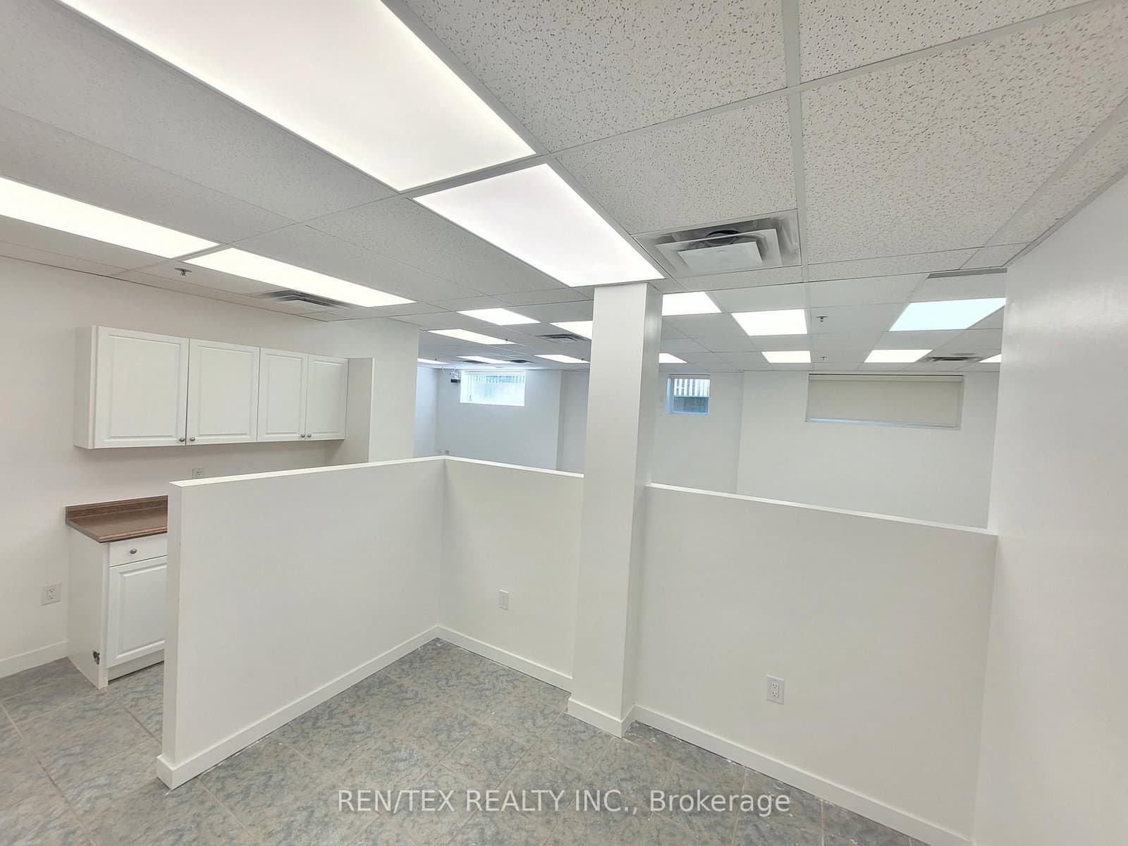 9565 Weston Road, Unit L01 thumbnail 5