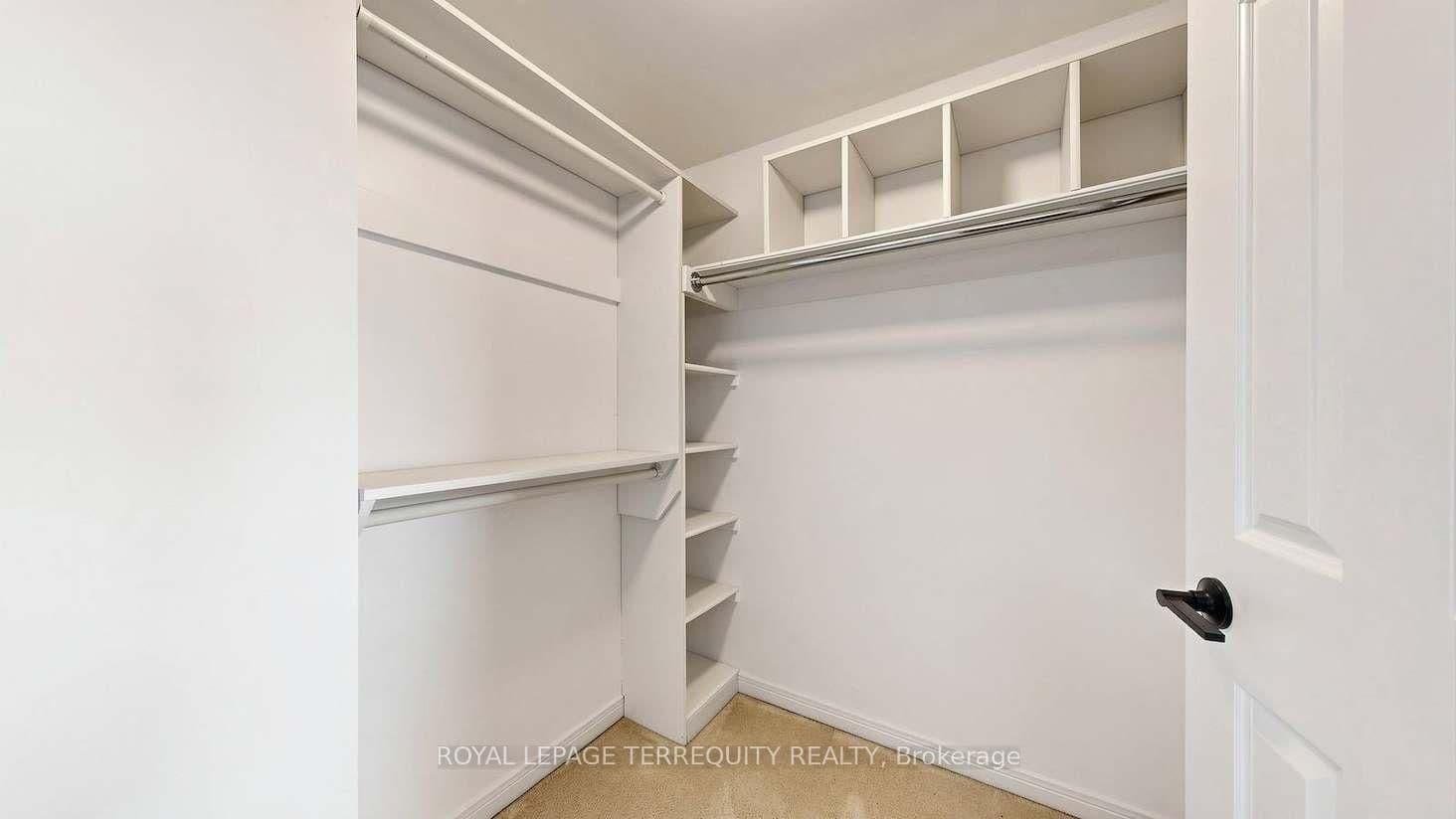 95 Confederation Way, Unit #64 thumbnail 29