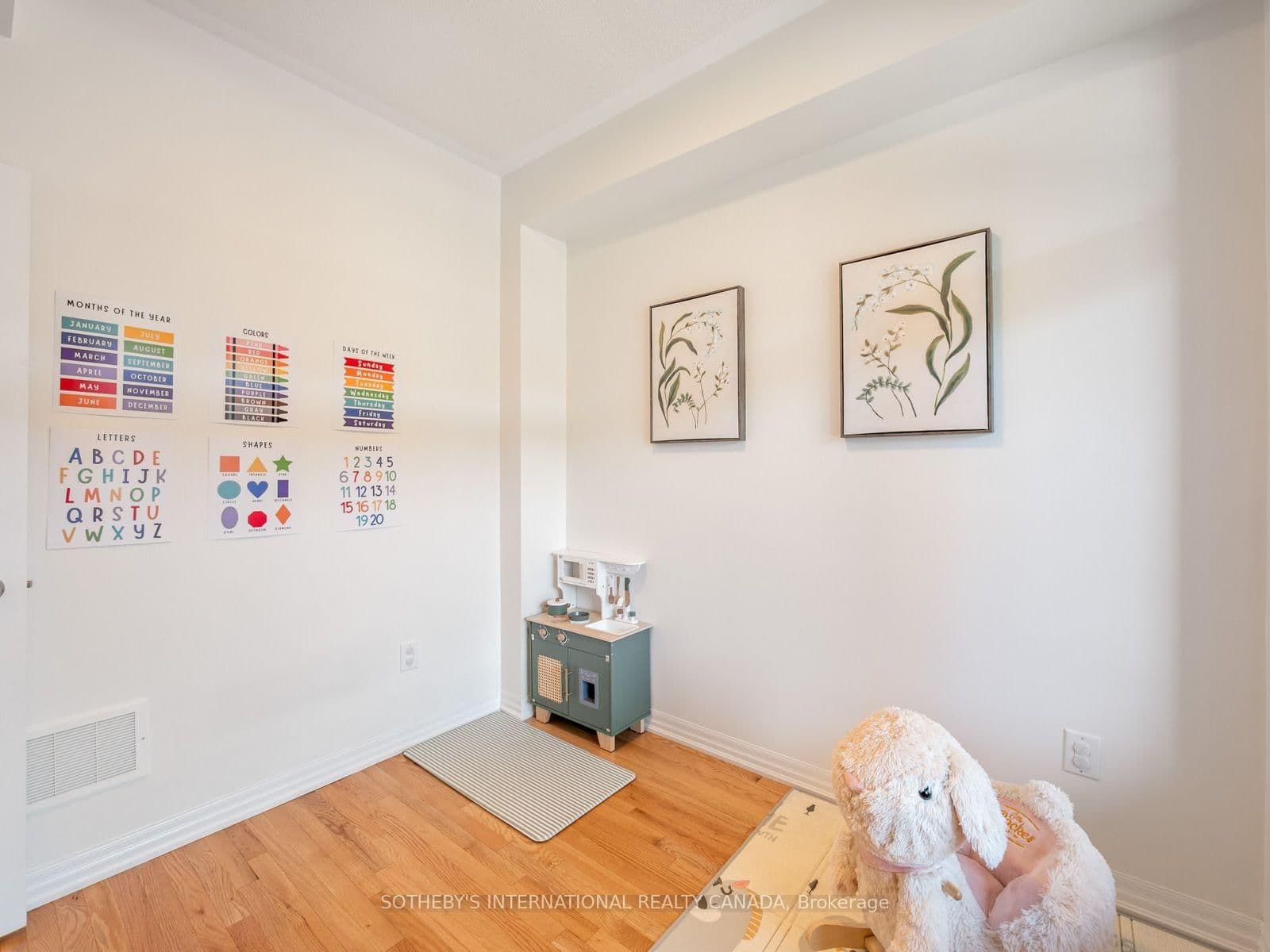 209 Vivant Street thumbnail 19