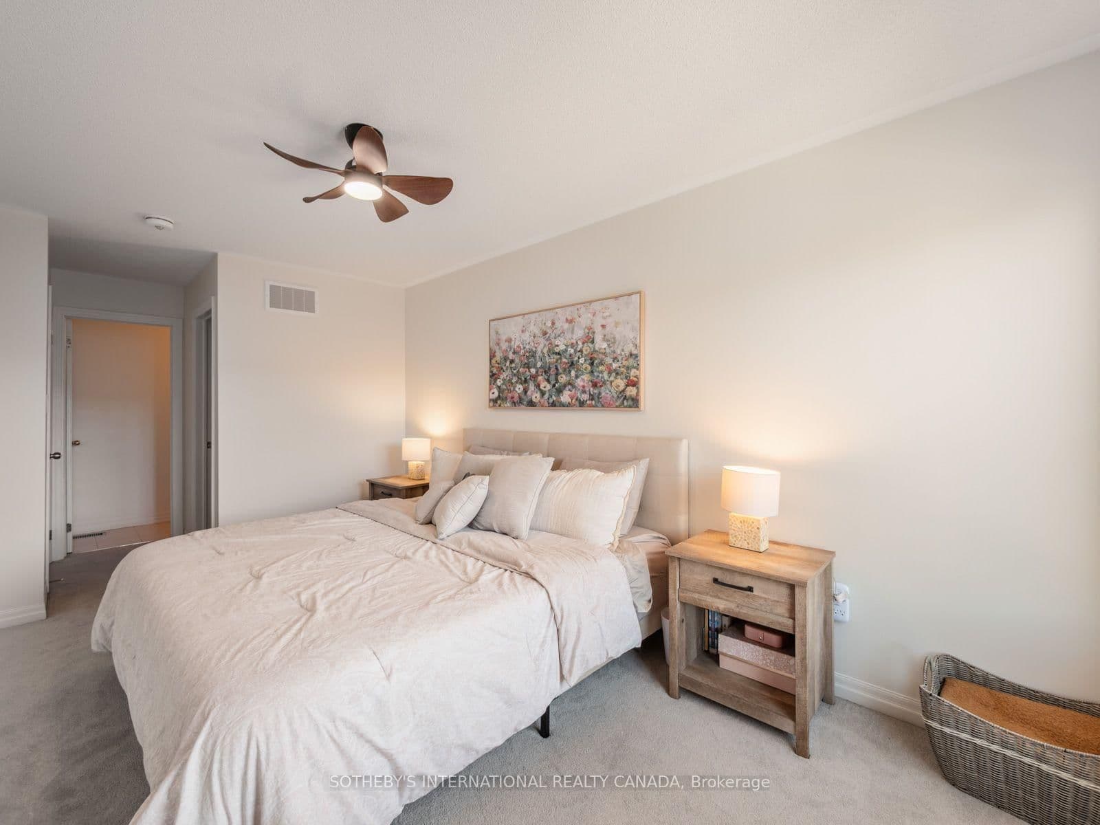 209 Vivant Street thumbnail 27