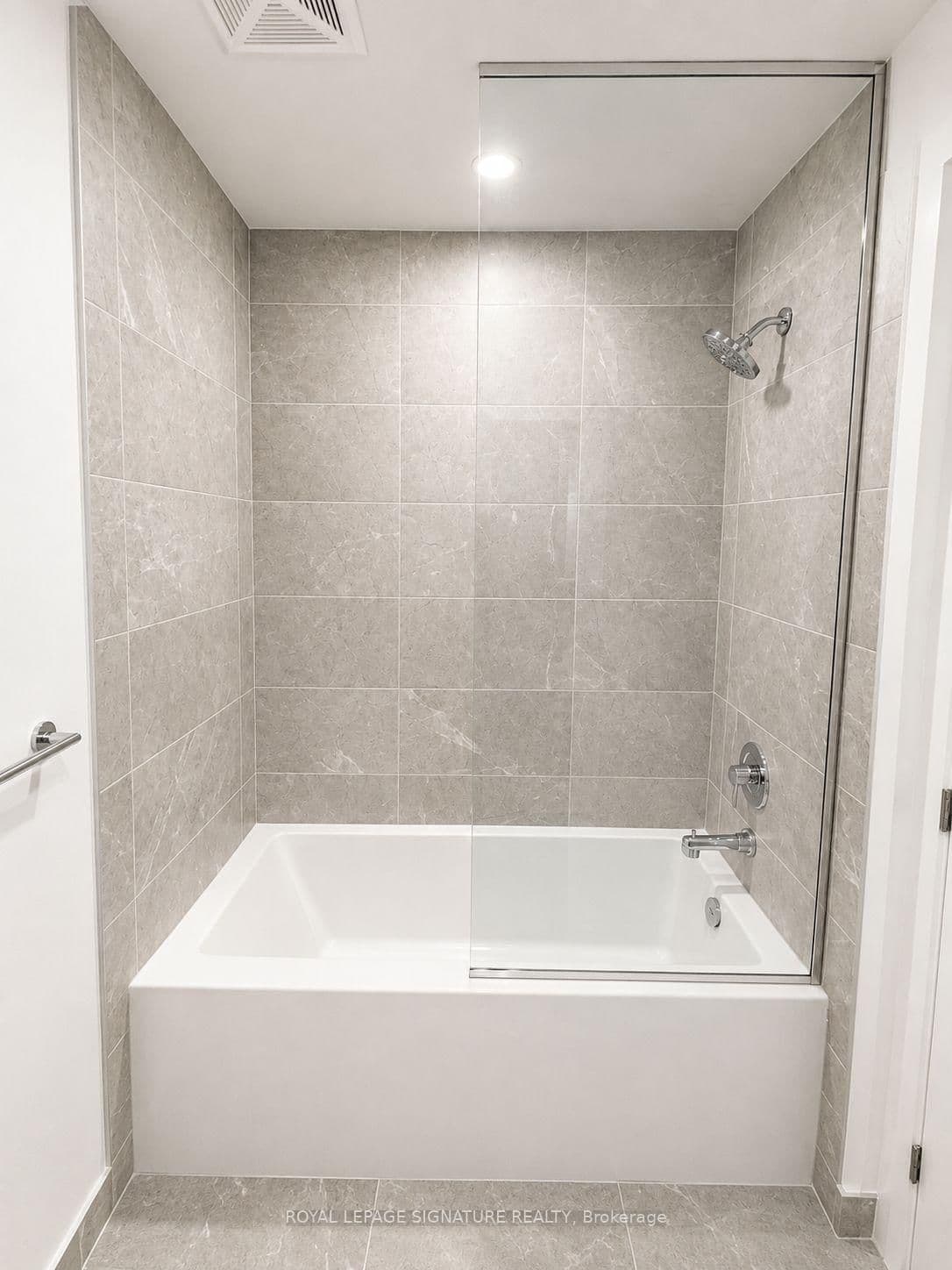 5 Meadowdale Road, Unit 407 thumbnail 2