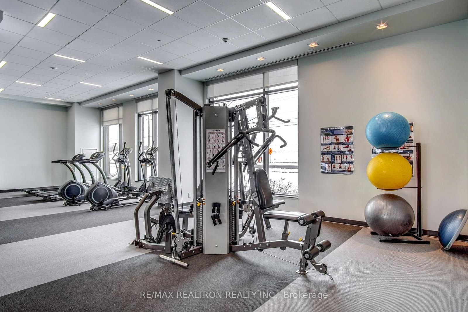 555 William Graham Drive, Unit 331 thumbnail 37