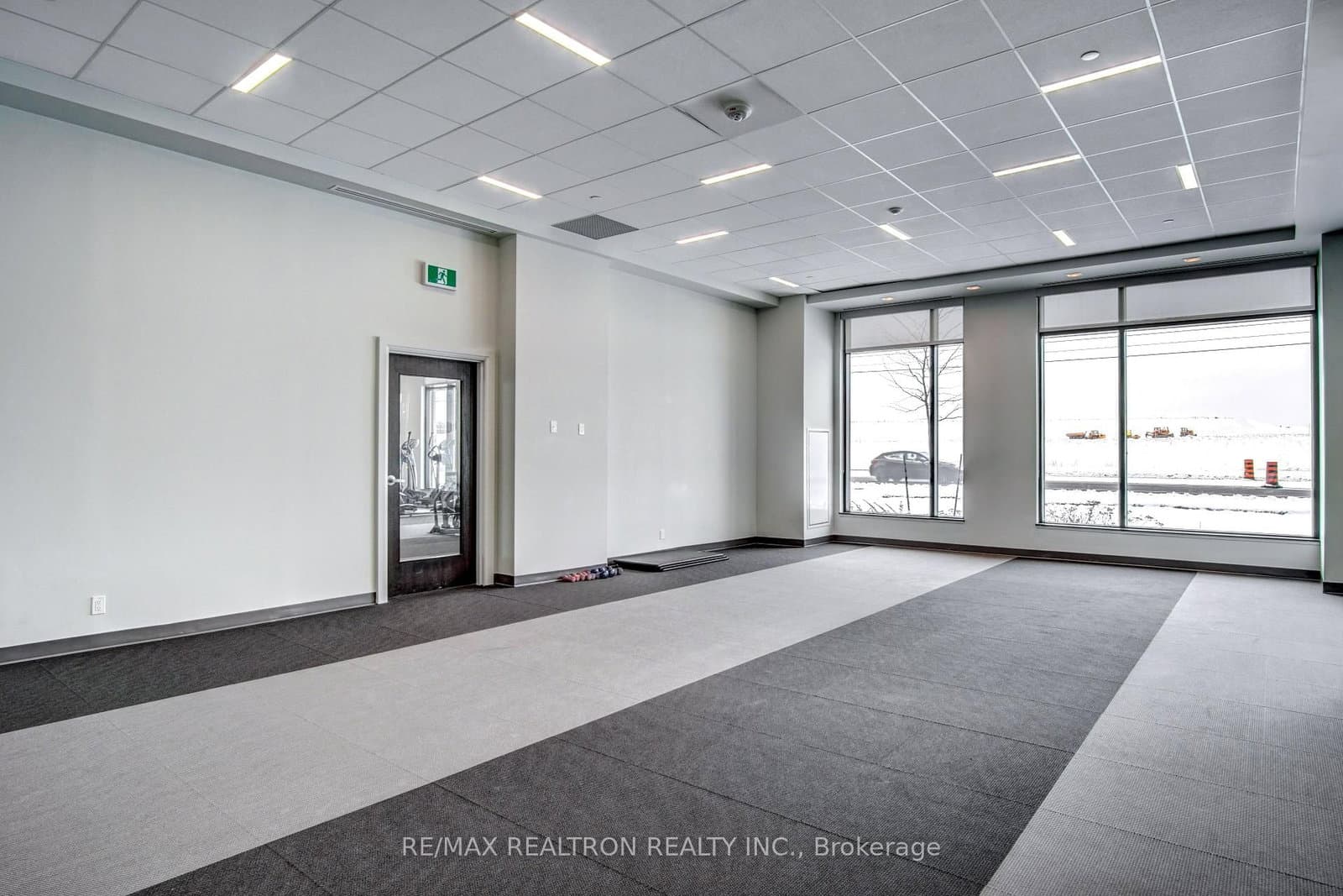 555 William Graham Drive, Unit 331 thumbnail 41