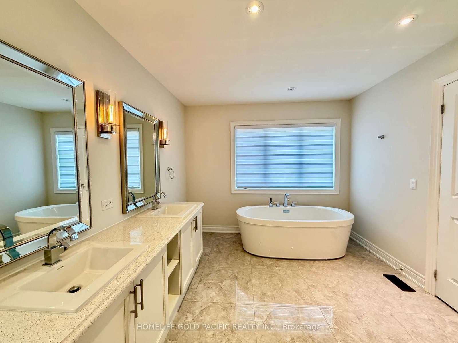 46 Haskins Crescent thumbnail 26