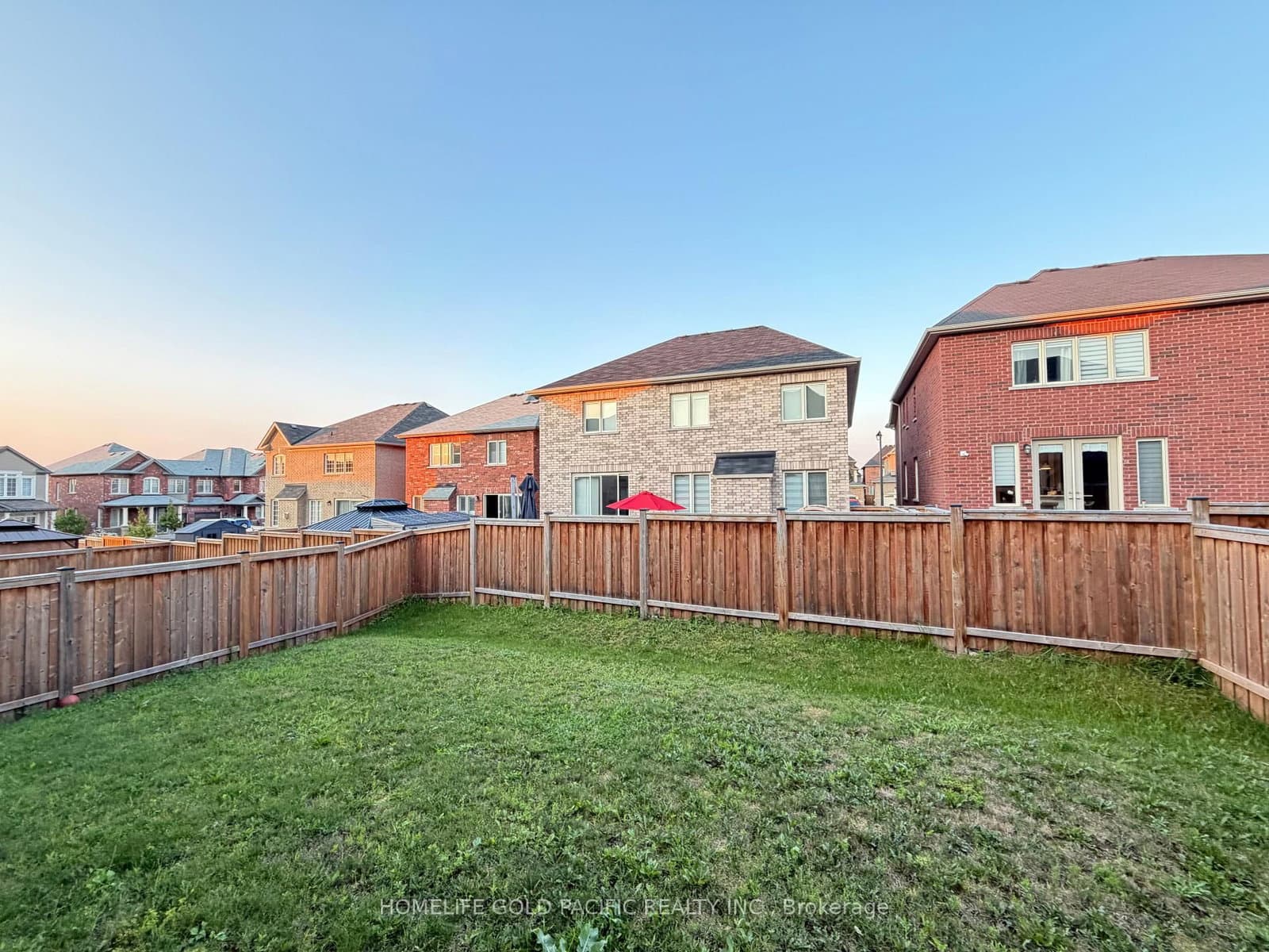 46 Haskins Crescent thumbnail 38