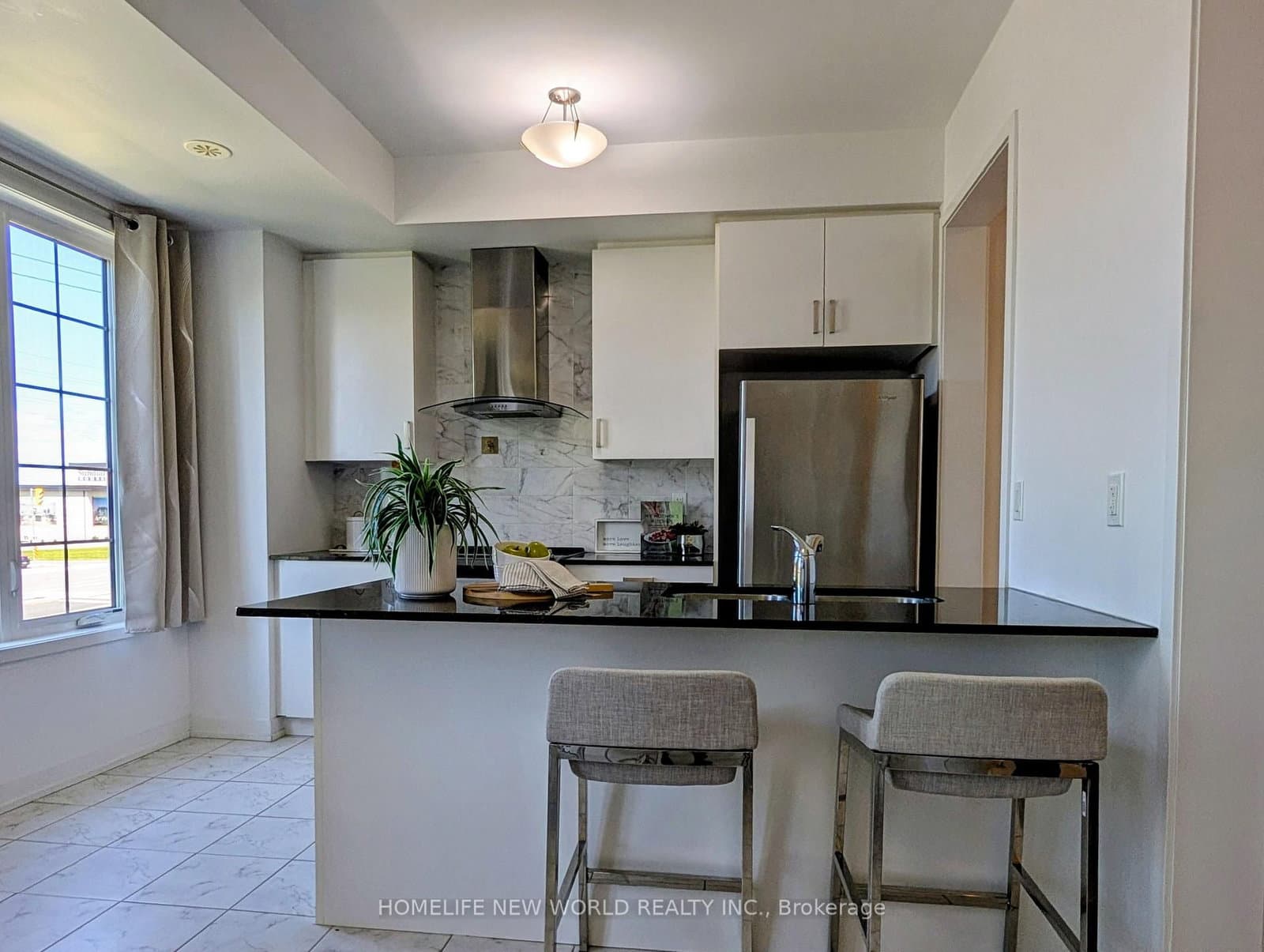 257 Harding Park Street thumbnail 11