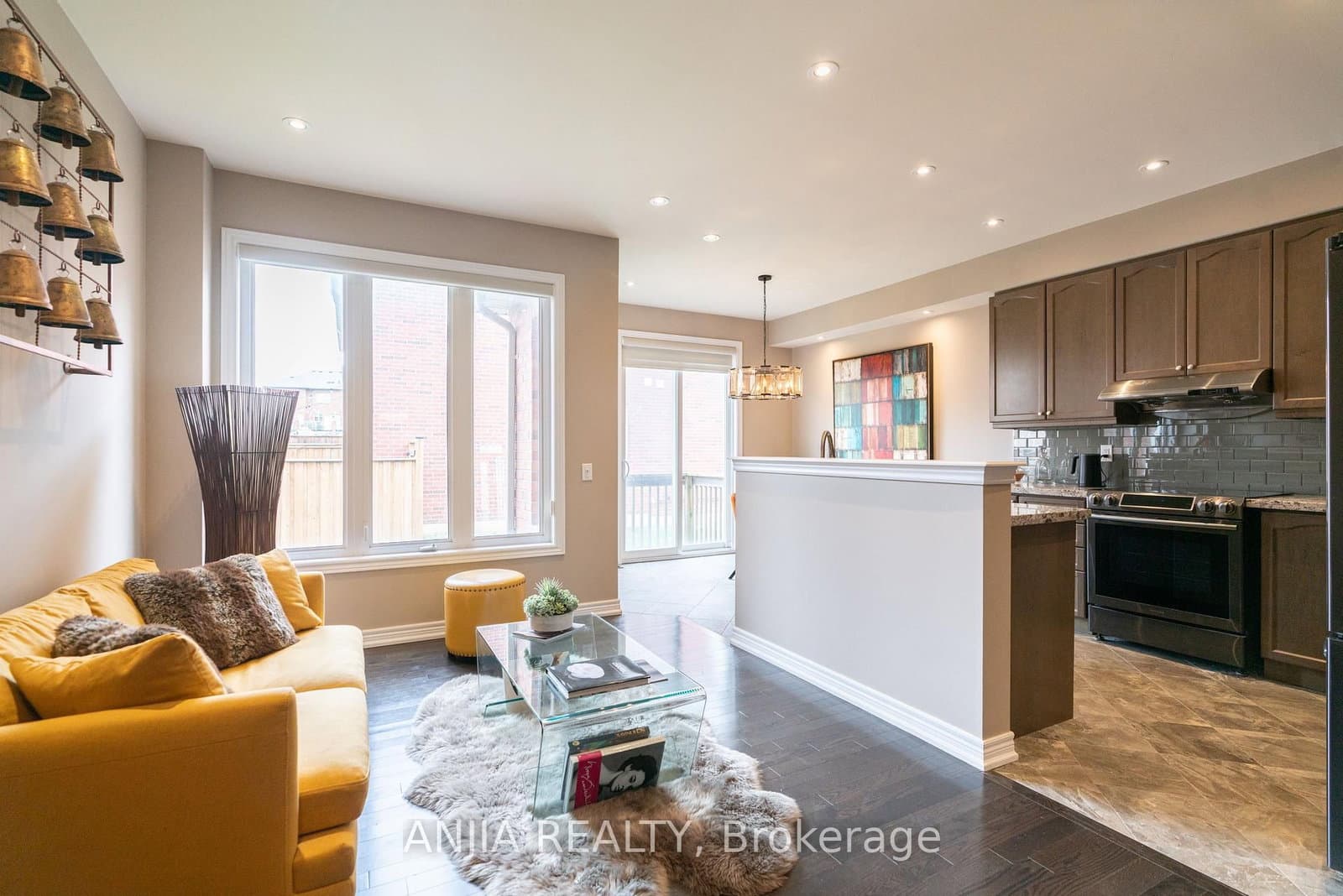 39 Percy Reesor Street thumbnail 8