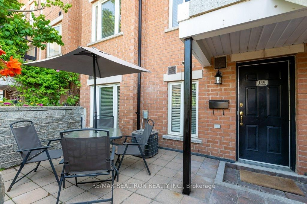 306 John Street, Unit #139 thumbnail 4