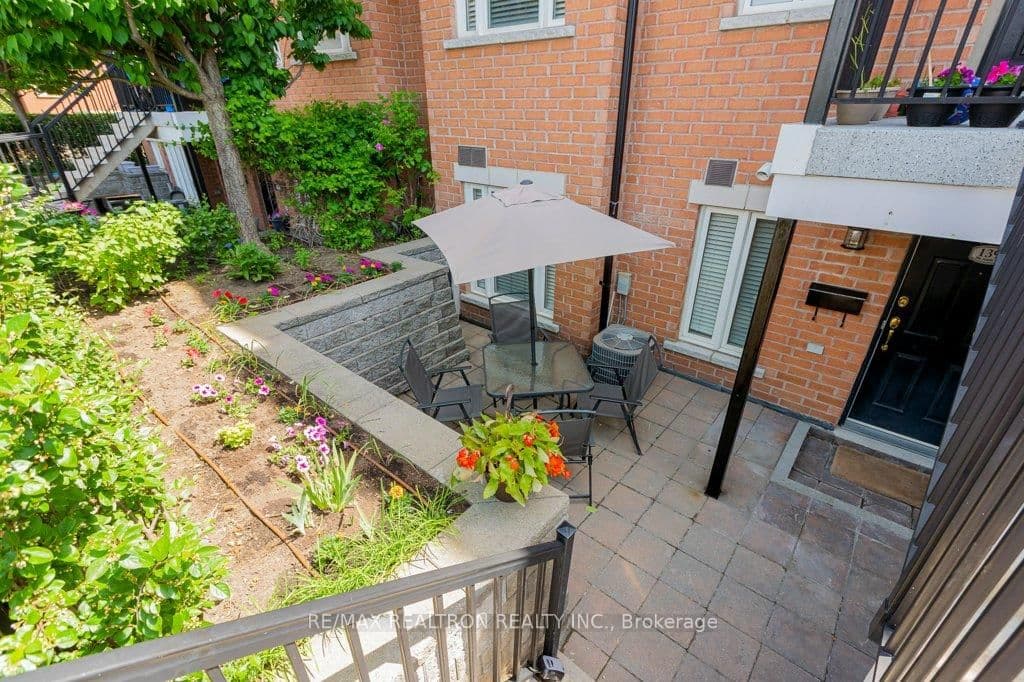 306 John Street, Unit #139 thumbnail 8