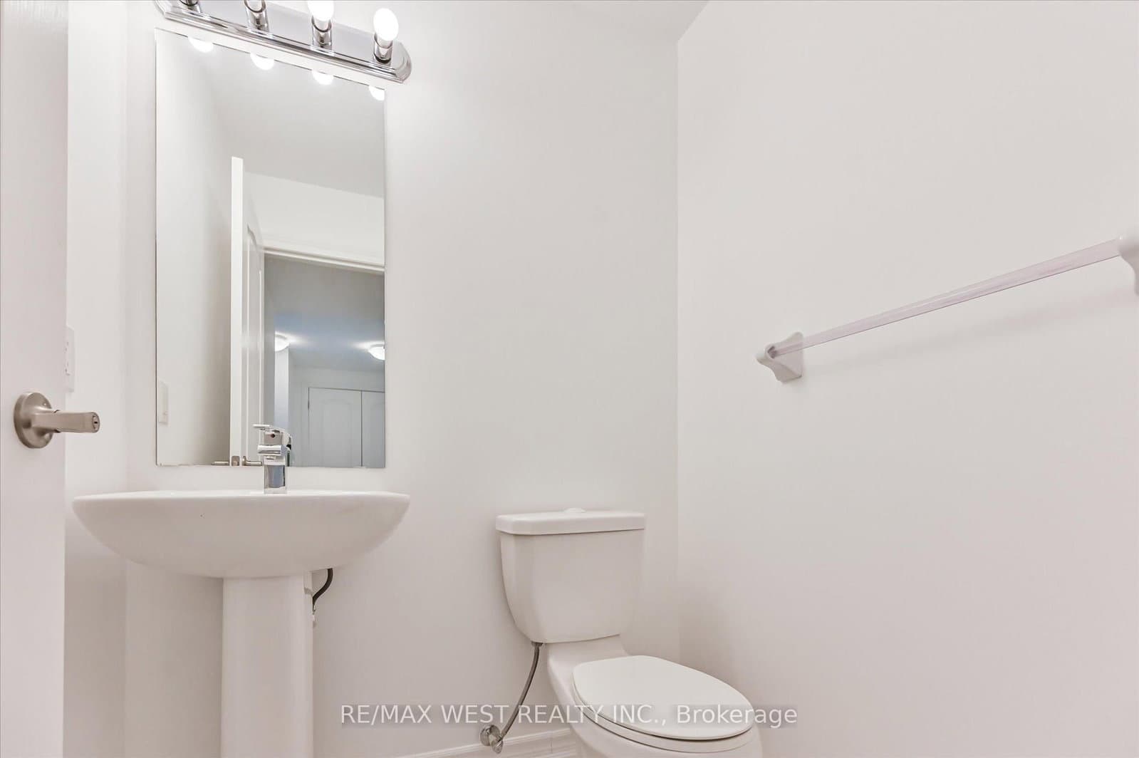 3865 Major Mackenzie Drive, Unit 219 thumbnail 20