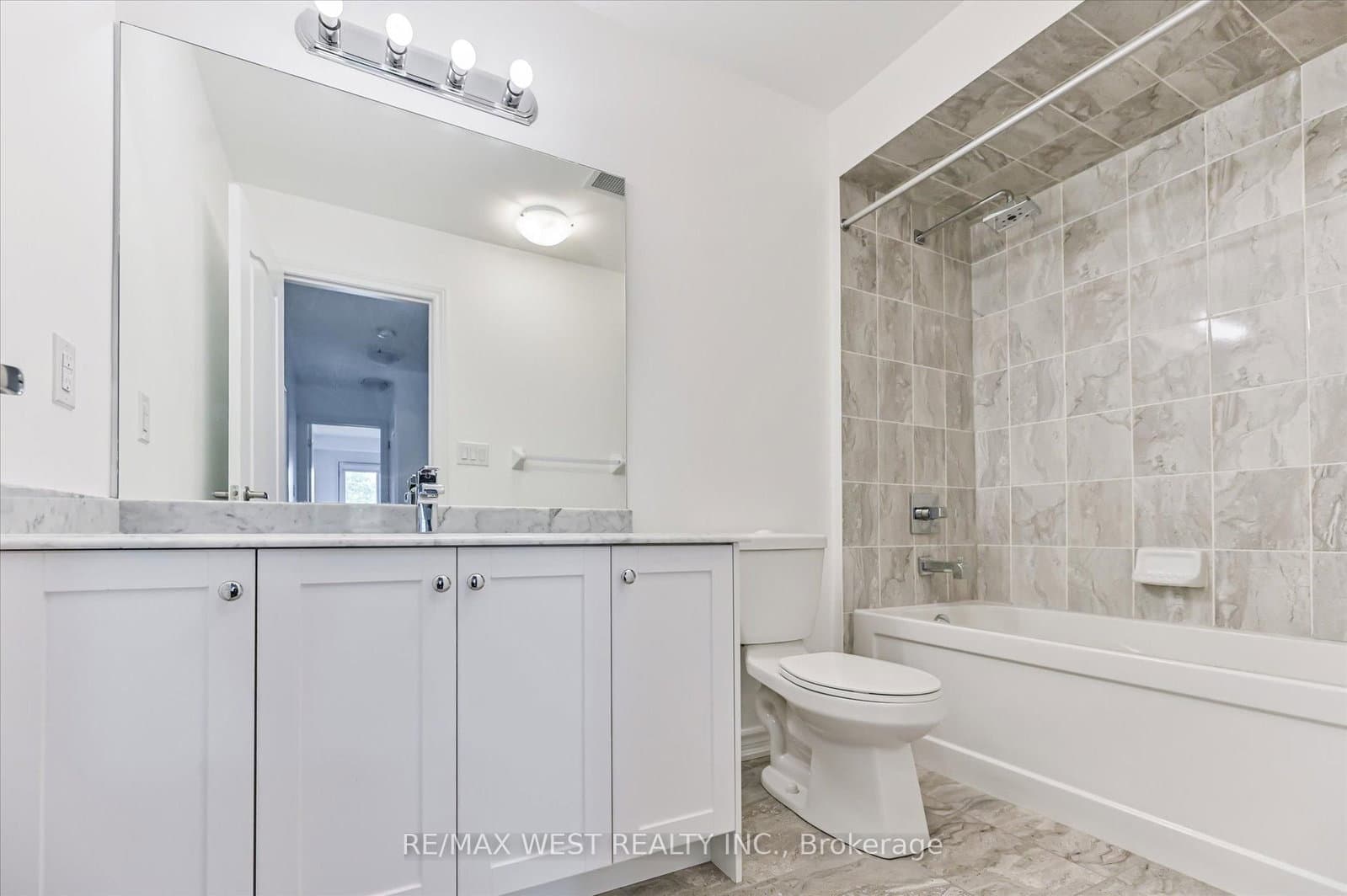 3865 Major Mackenzie Drive, Unit 219 thumbnail 30