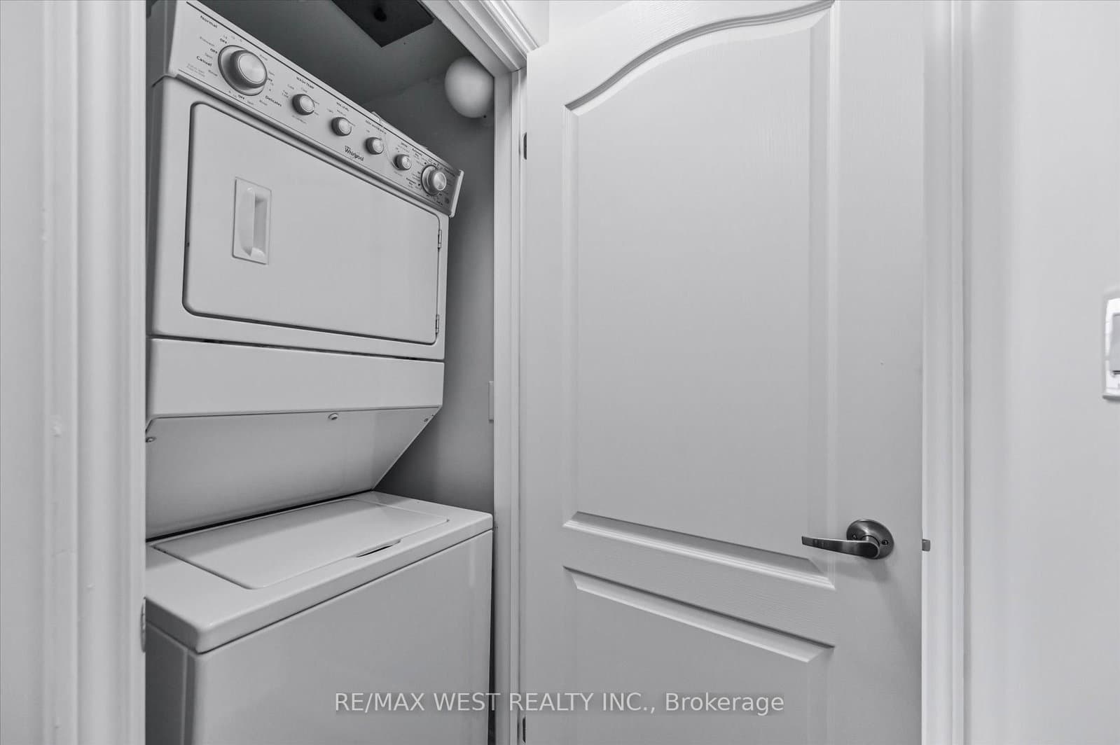 3865 Major Mackenzie Drive, Unit 219 thumbnail 31