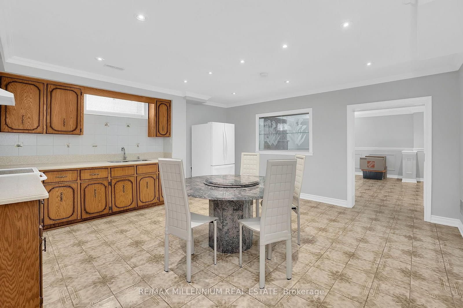 99 Willis Road, Unit Lower thumbnail 5