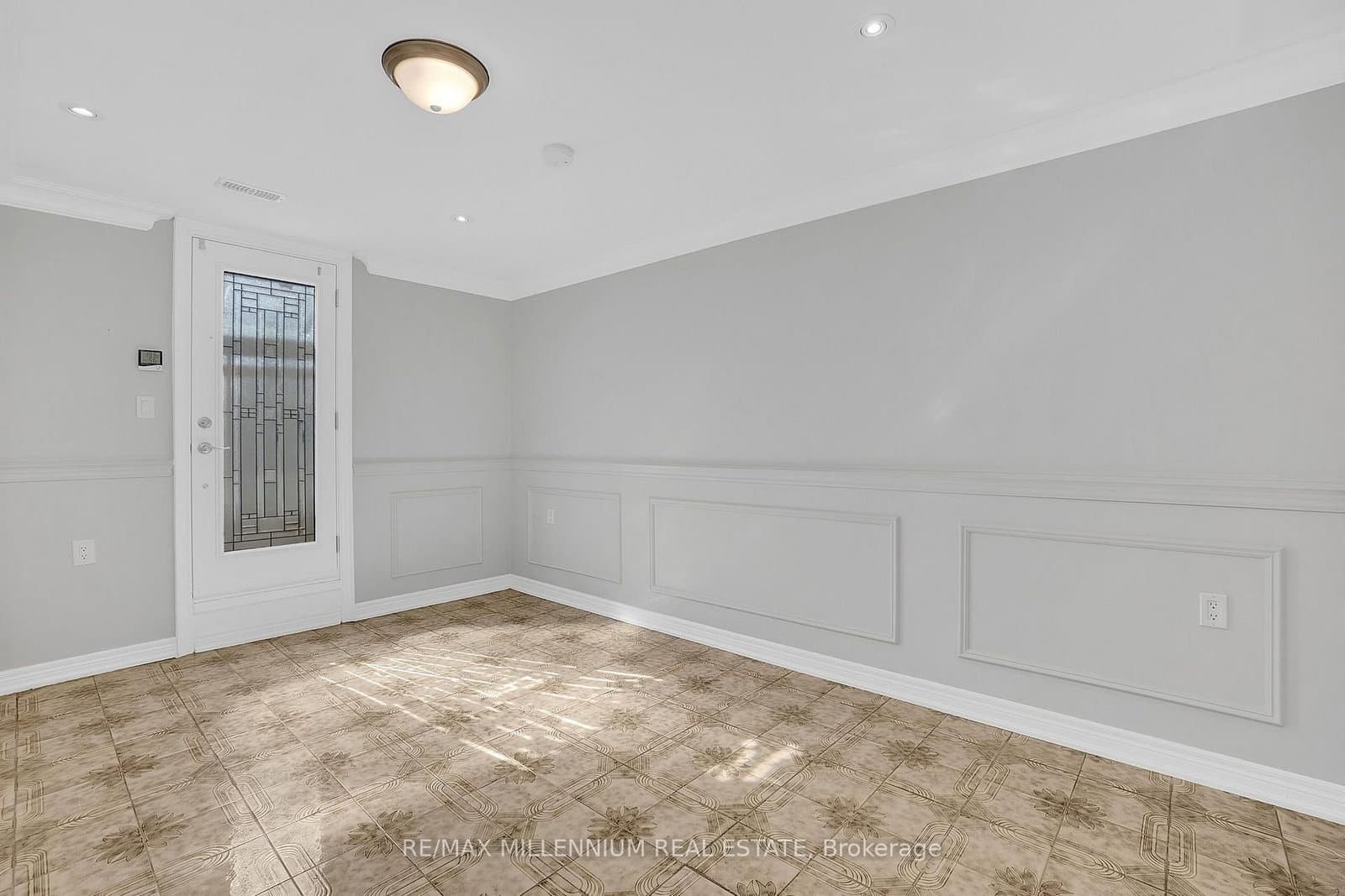 99 Willis Road, Unit Lower thumbnail 6