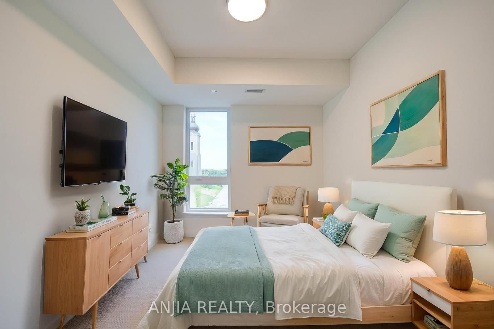 101 Cathedral High Street, Unit 303 thumbnail 19