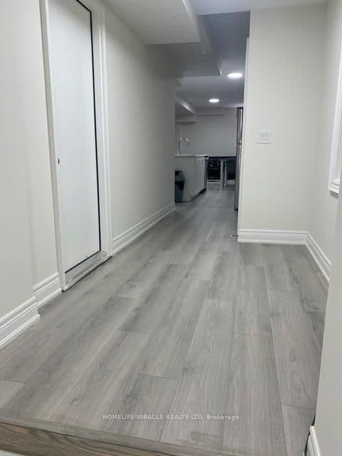 161 Rowe Street thumbnail 13