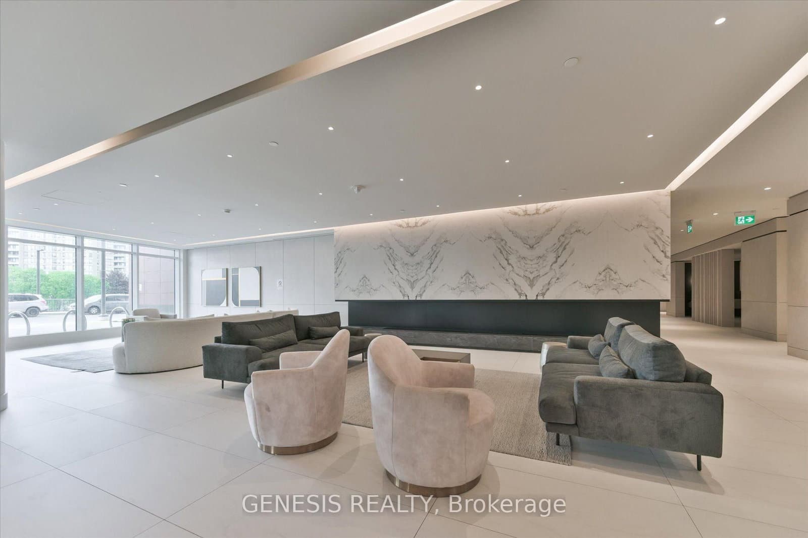 30 Upper Mall Way, Unit 2203 thumbnail 2