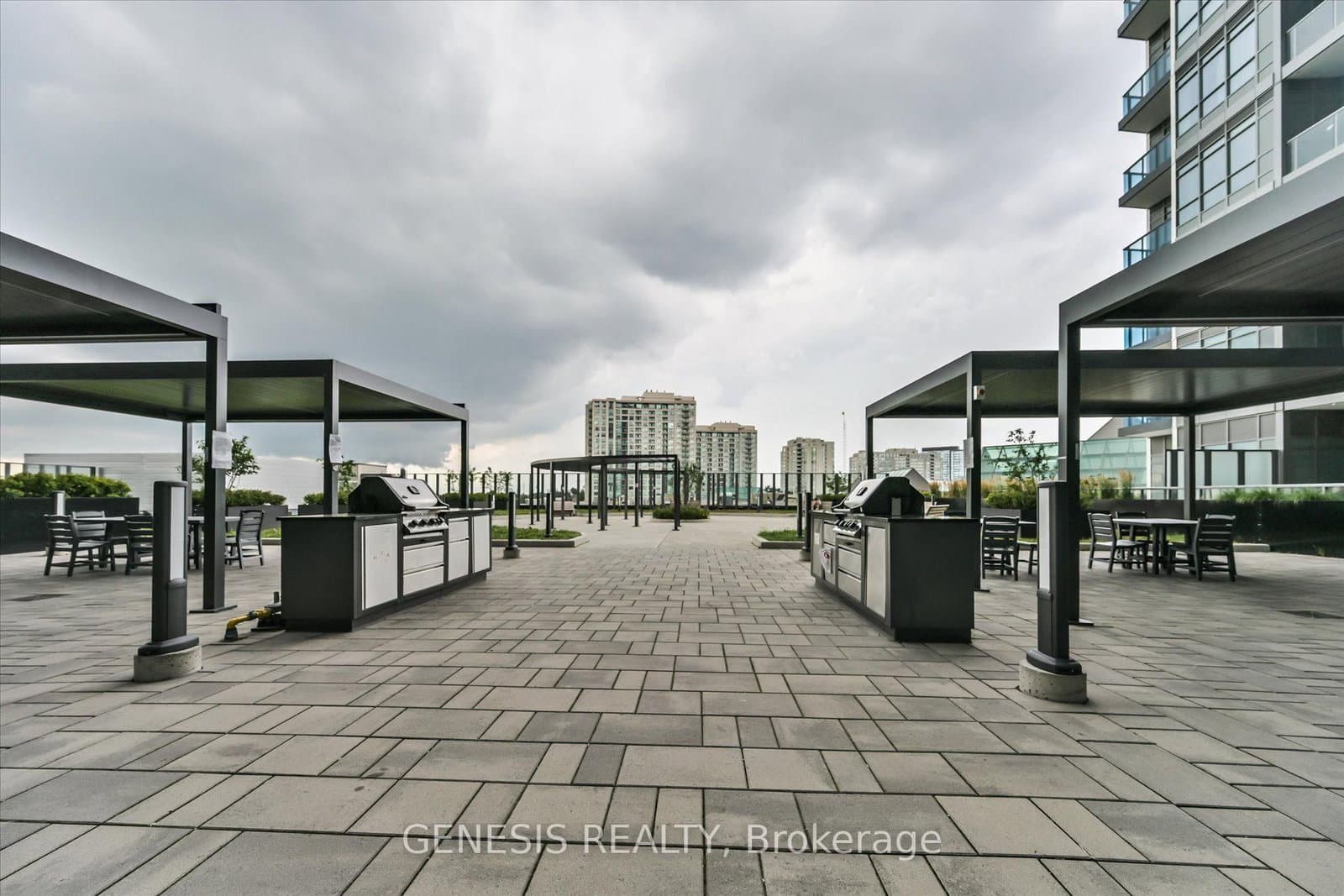 30 Upper Mall Way, Unit 2203 thumbnail 30