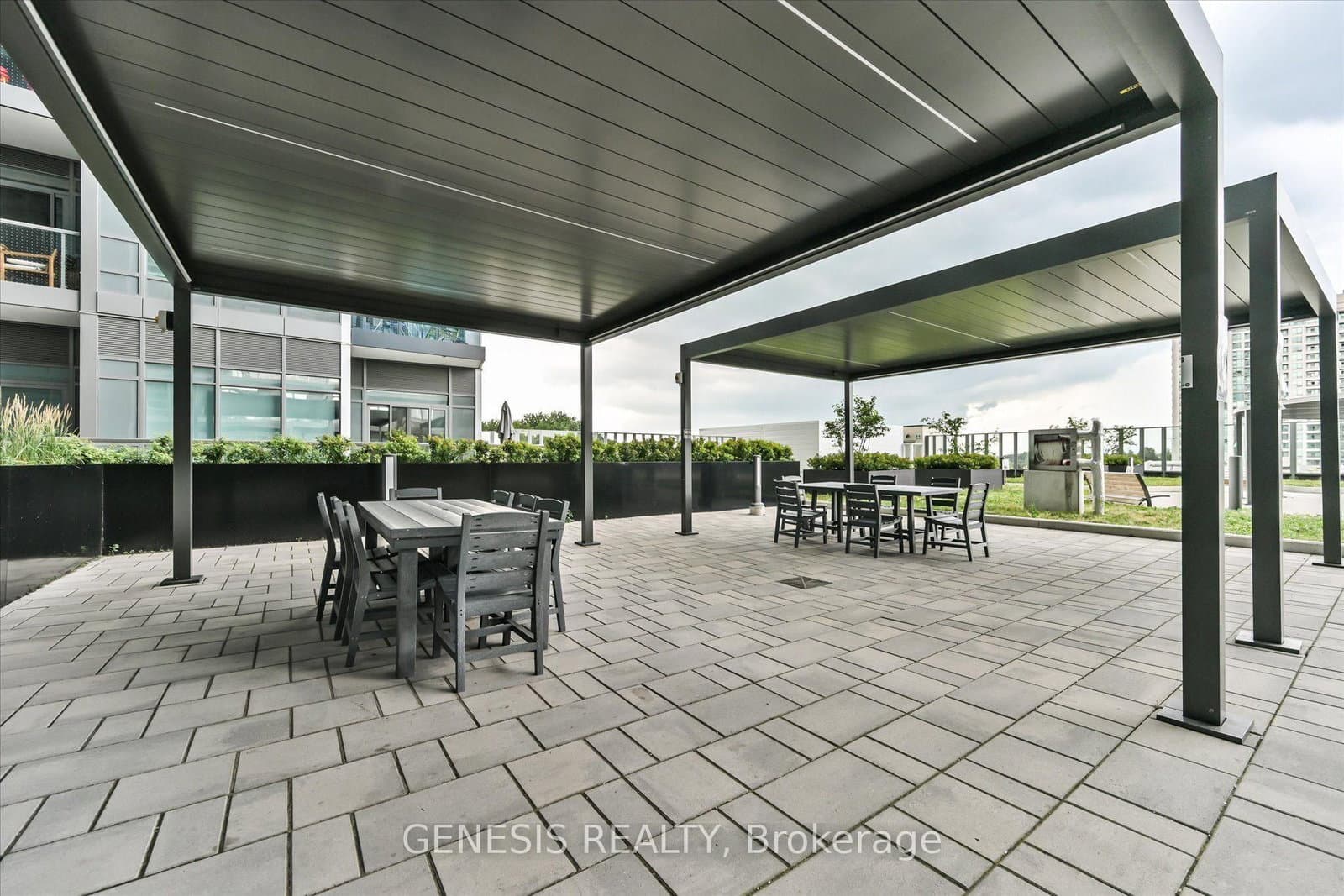 30 Upper Mall Way, Unit 2203 thumbnail 31