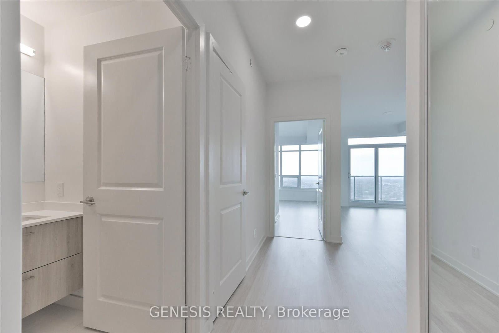 30 Upper Mall Way, Unit 2203 thumbnail 6